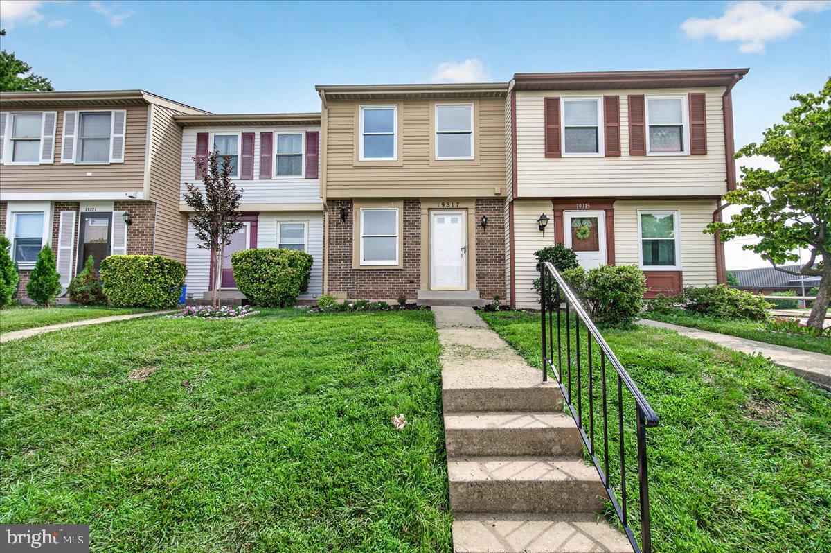 MIDDLEBROOK COMMONS - Residential