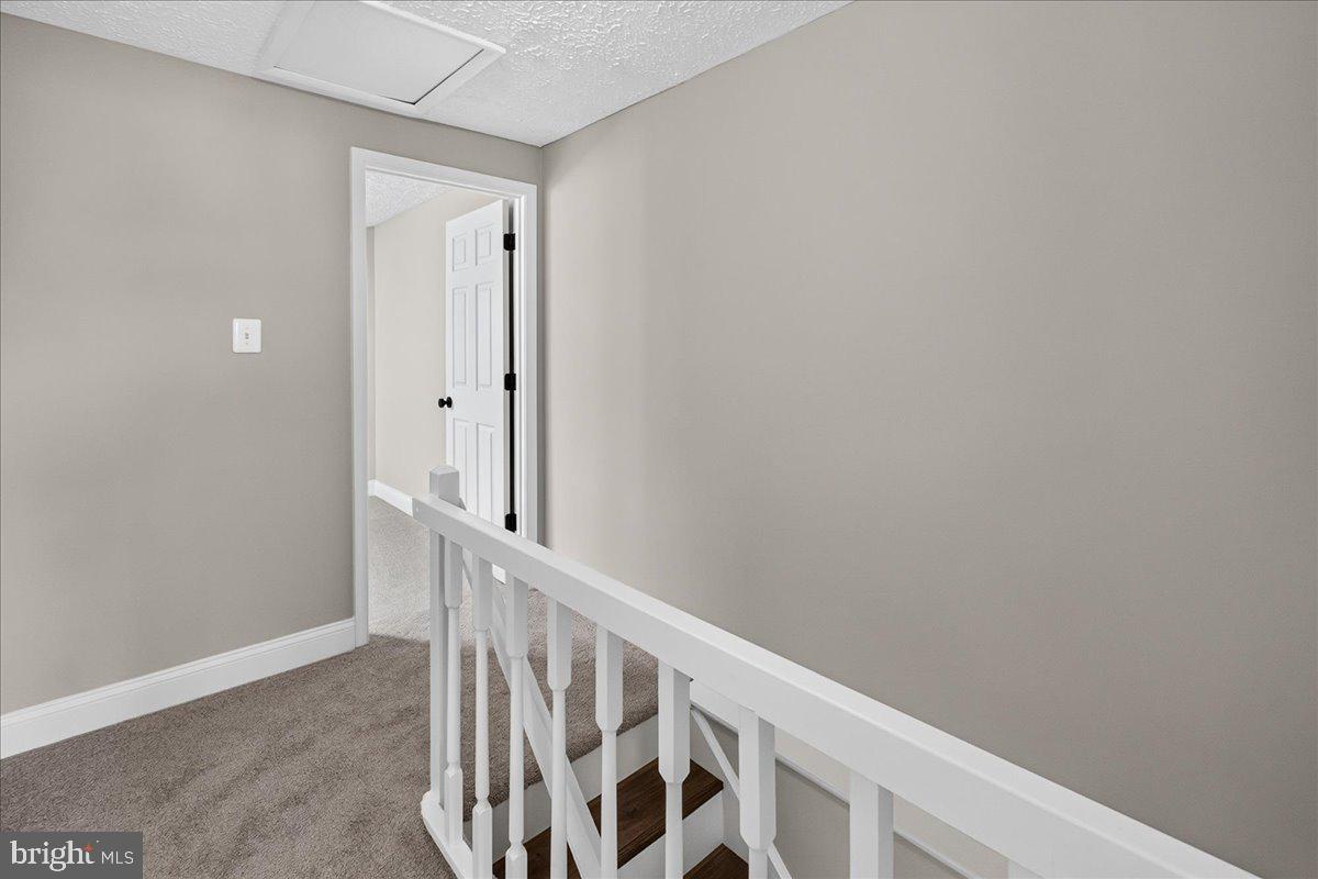 MIDDLEBROOK COMMONS - Residential