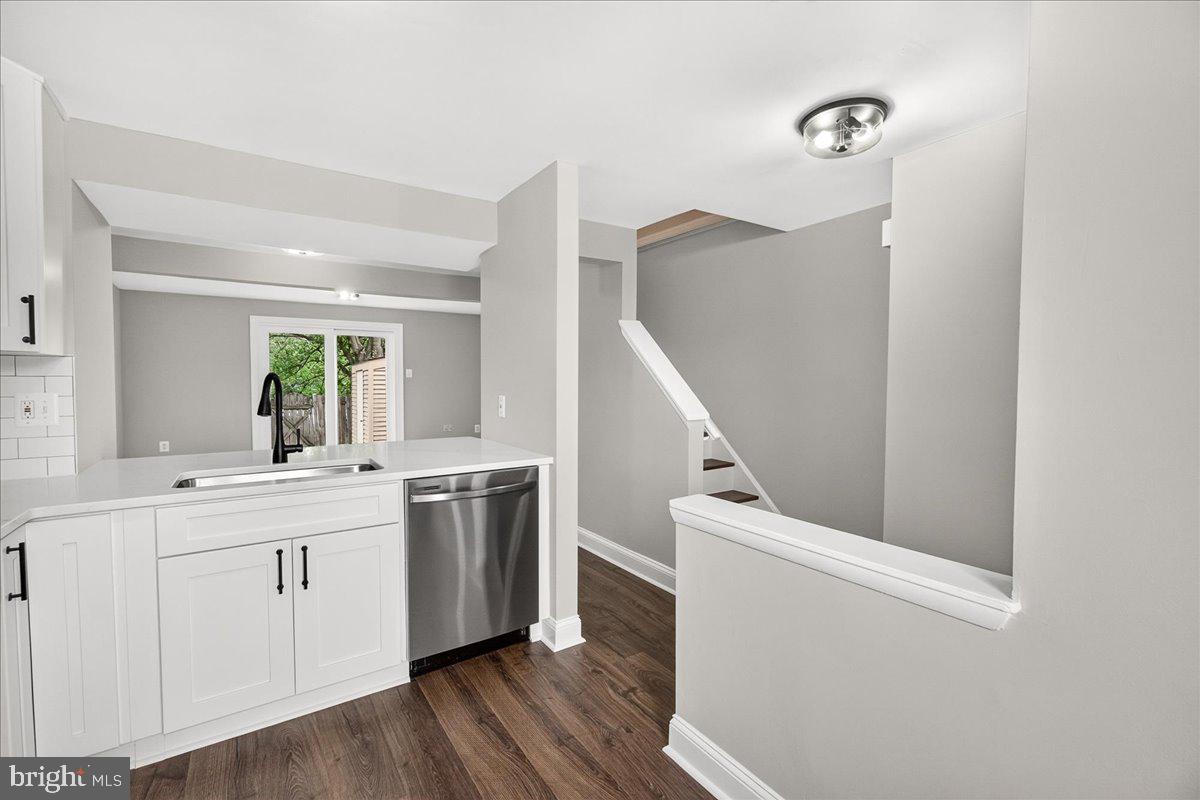 MIDDLEBROOK COMMONS - Residential