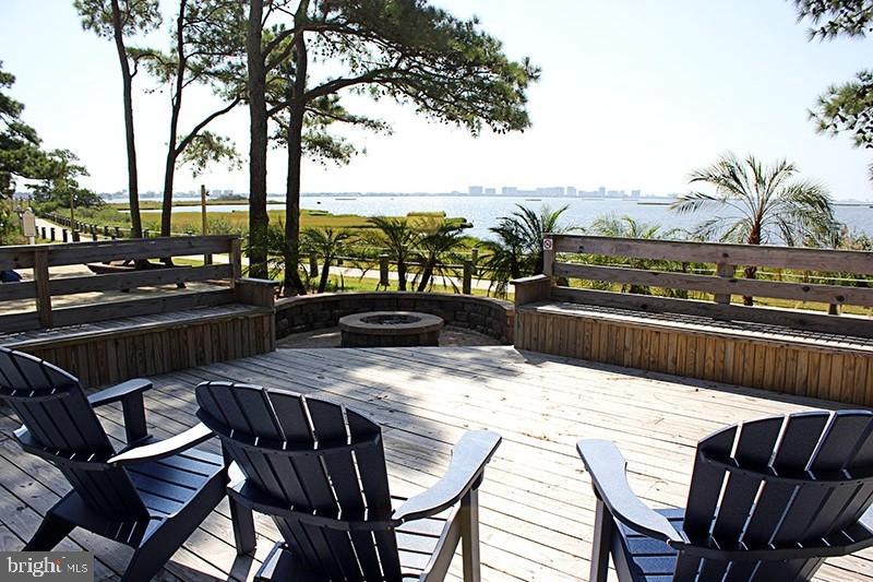 BAYSIDE - Residential