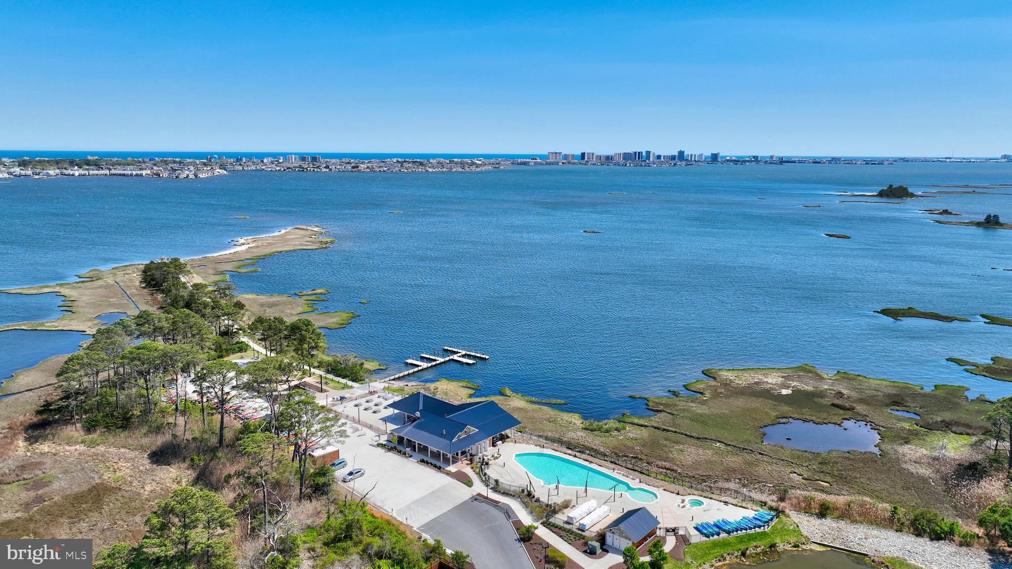 BAYSIDE - Residential