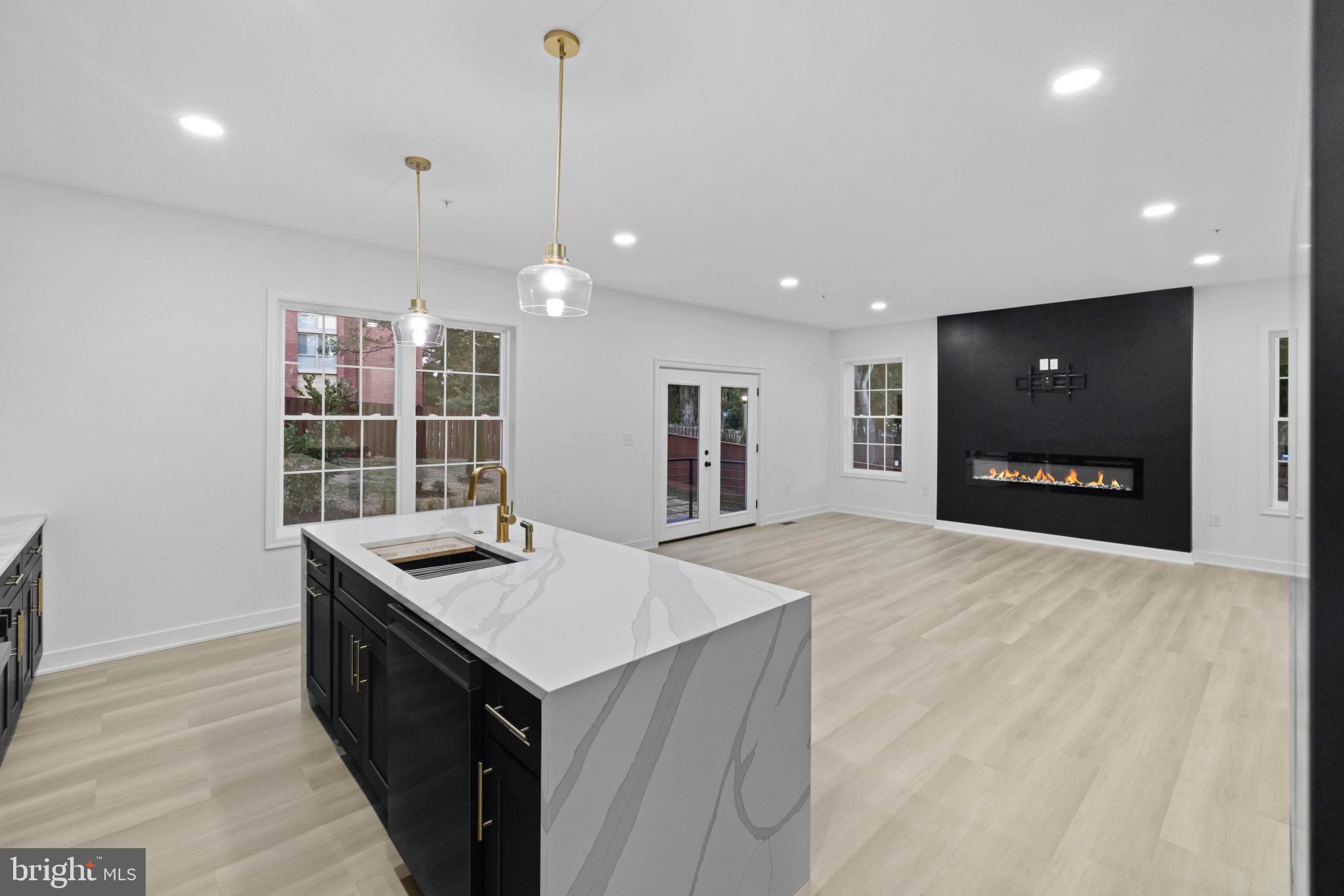 MARYLAND CITY - Residential
