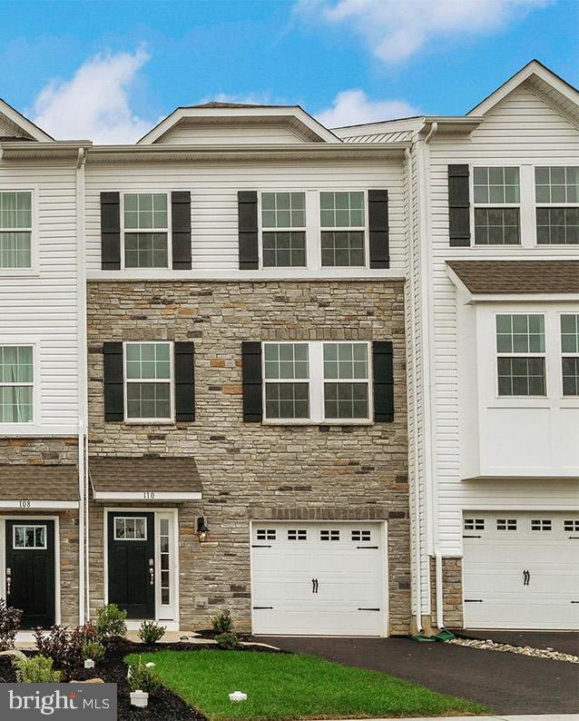 PARK HILL VILLAGES - Residential