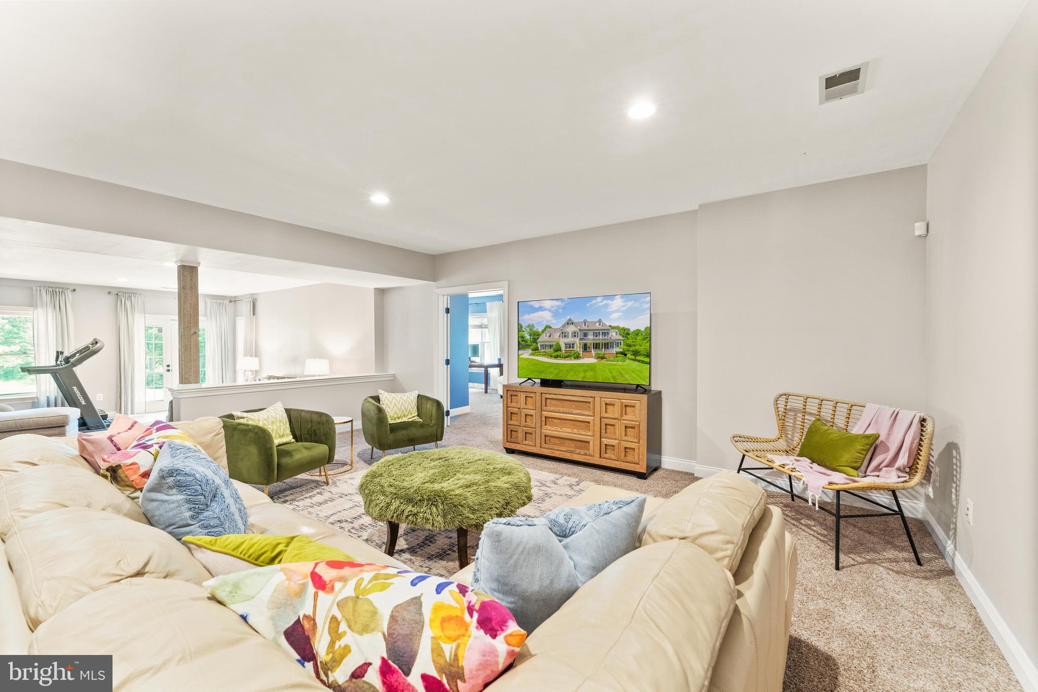 SOMMERS TIME FARM - Residential