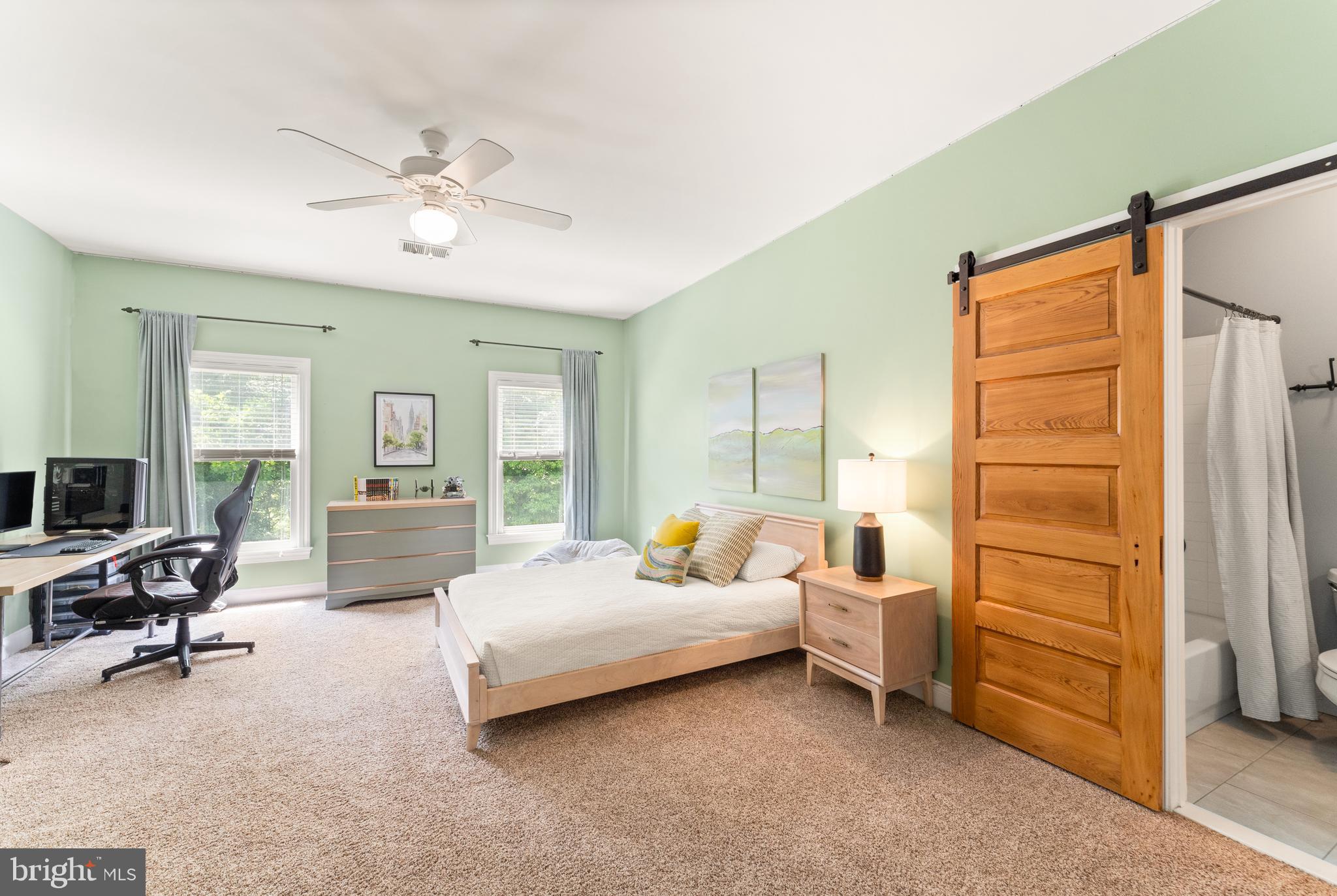 SOMMERS TIME FARM - Residential