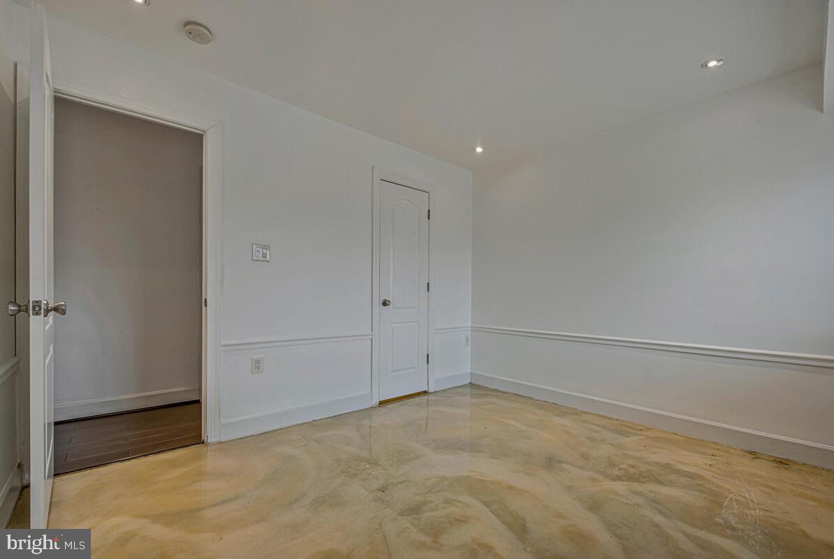WESTWOOD PARK - Residential