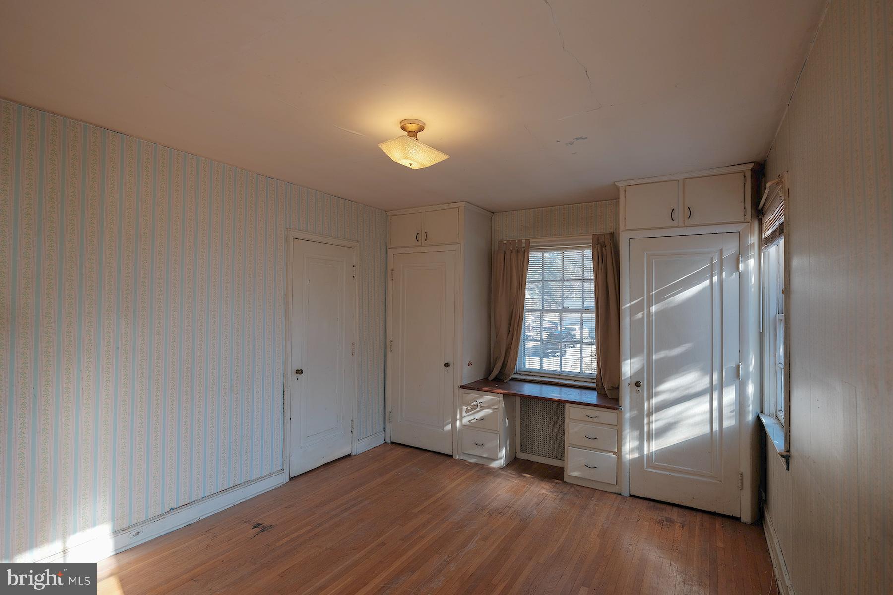 NORTH HAGERSTOWN - Residential