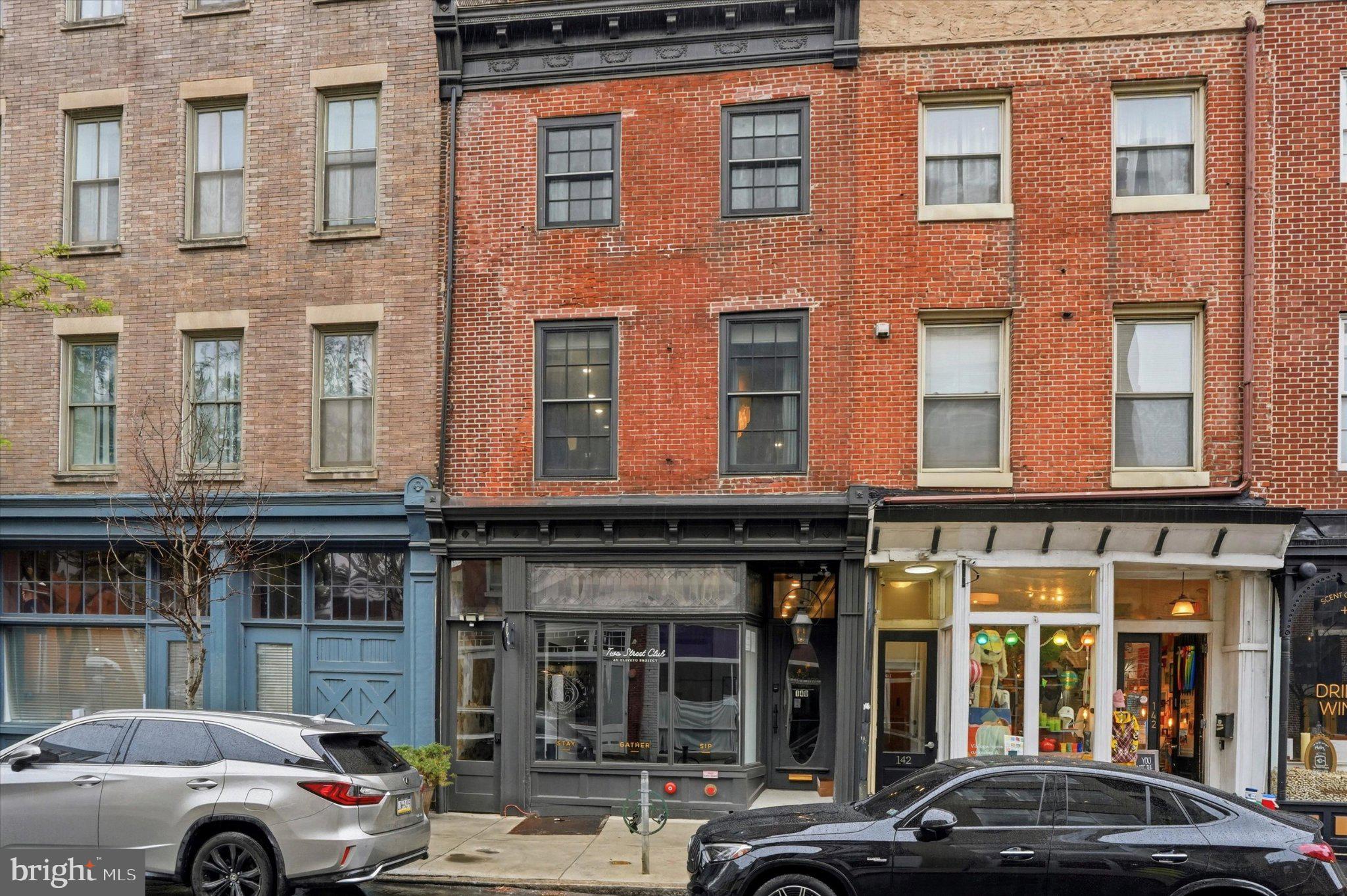 OLD CITY - Commercial Sale