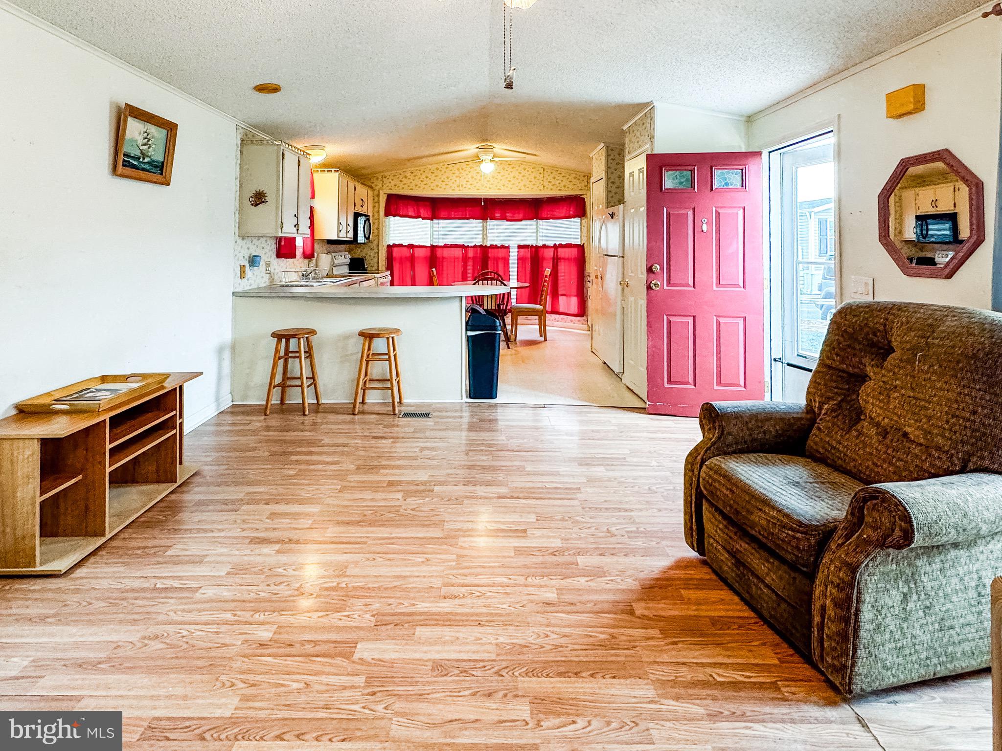 SALT LIFE PARK LLC - Residential