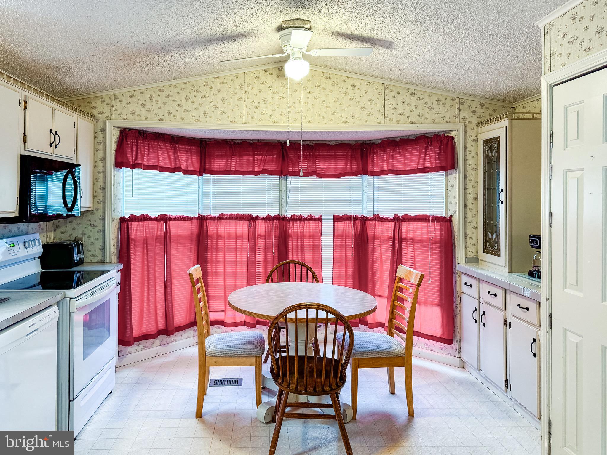 SALT LIFE PARK LLC - Residential