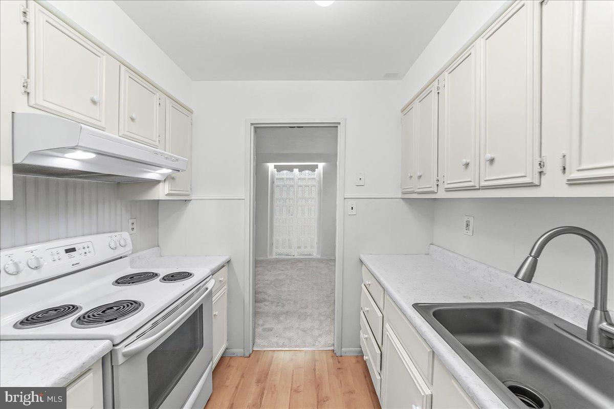 HICKORY HILL - Residential