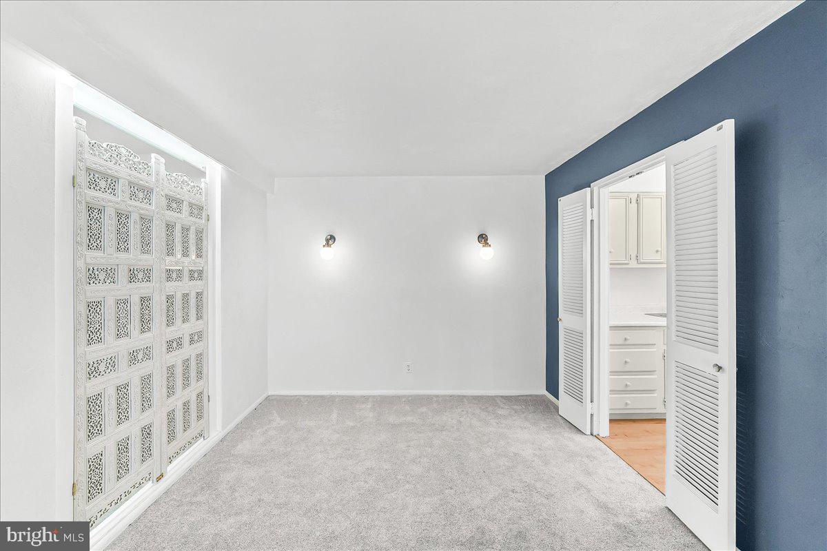 HICKORY HILL - Residential