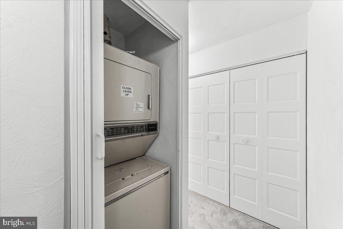 HICKORY HILL - Residential