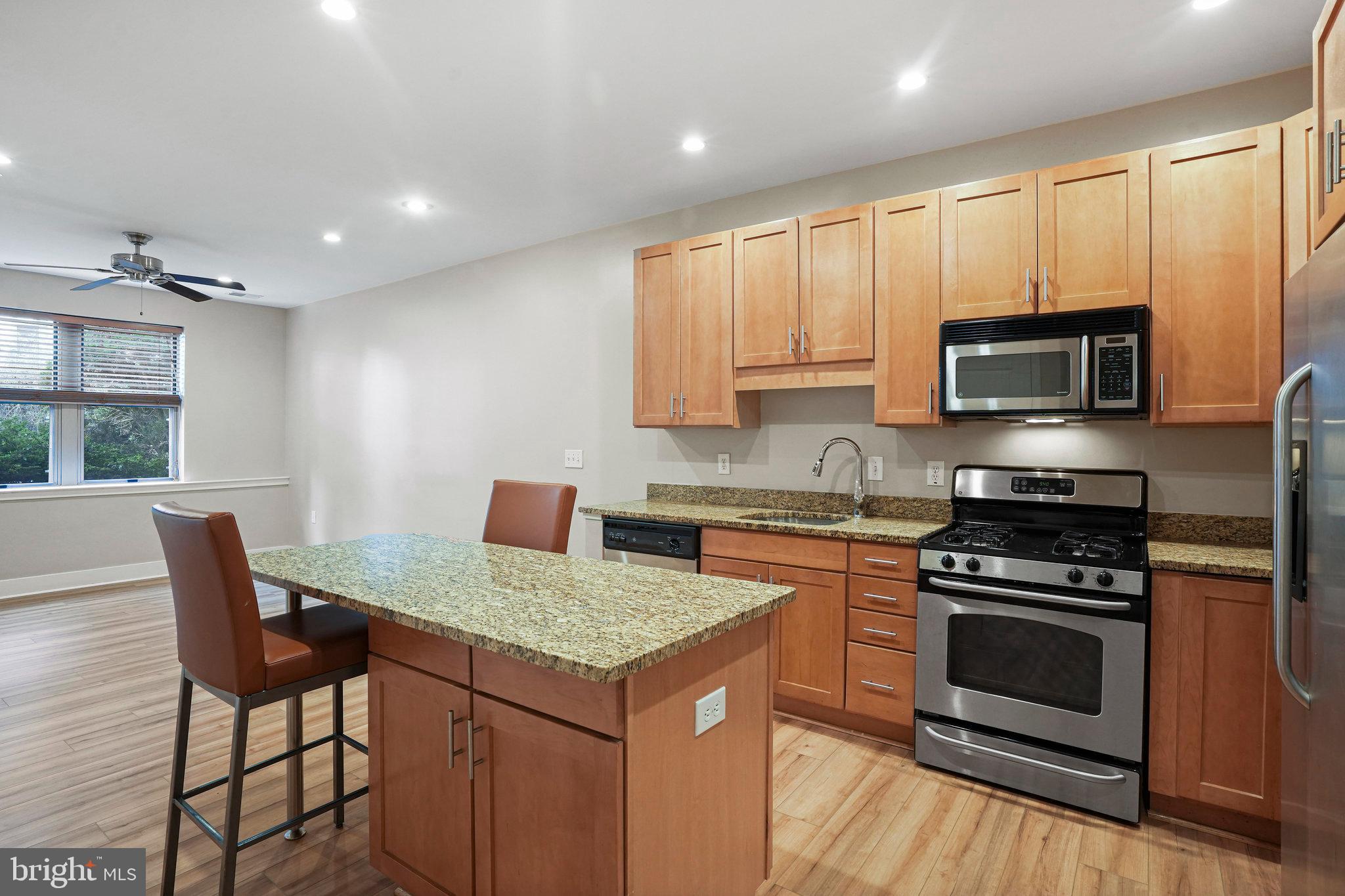1800 WILSON - Residential Lease
