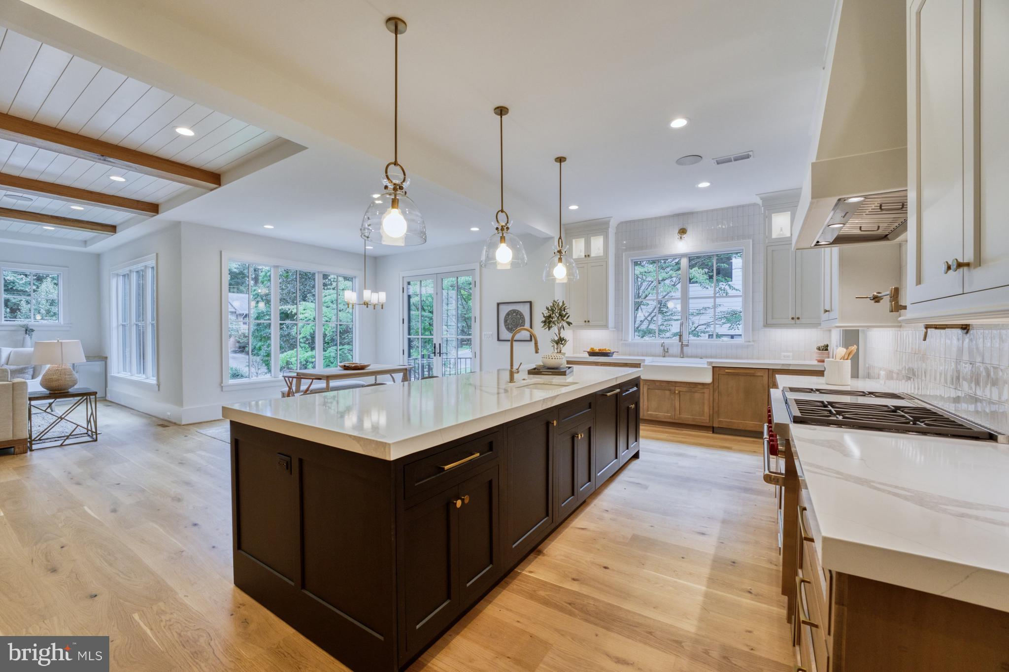 CHESTERBROOK WOODS - Residential