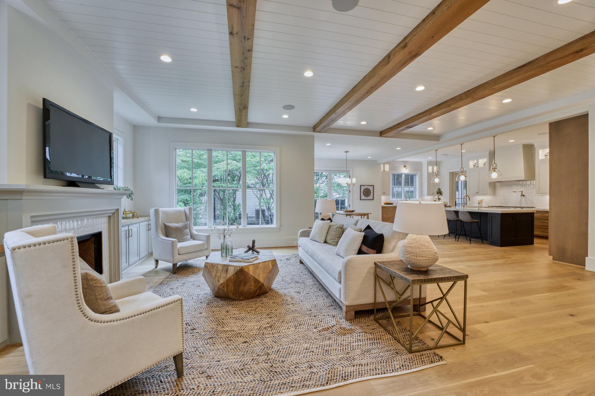 CHESTERBROOK WOODS - Residential