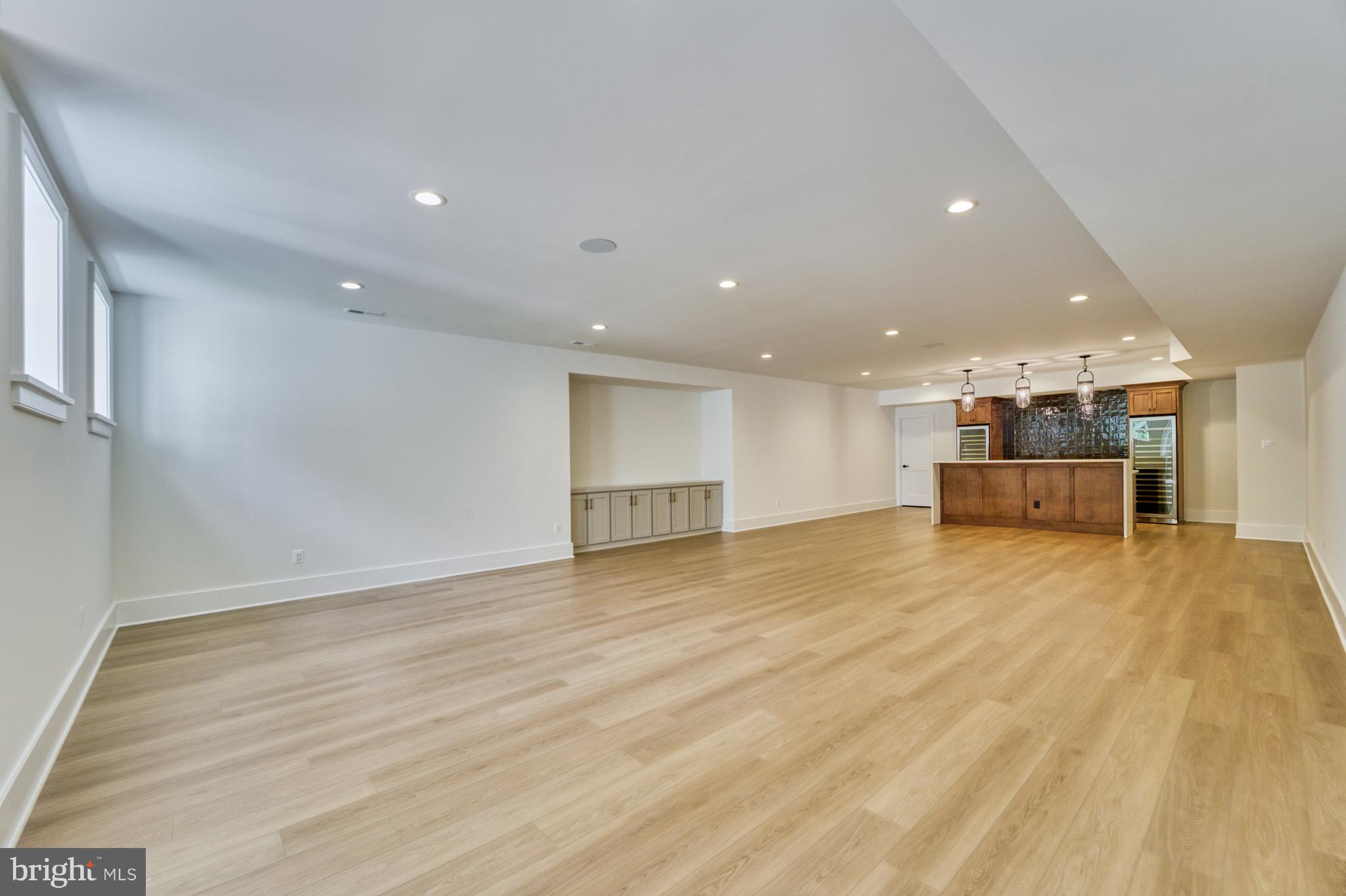 CHESTERBROOK WOODS - Residential