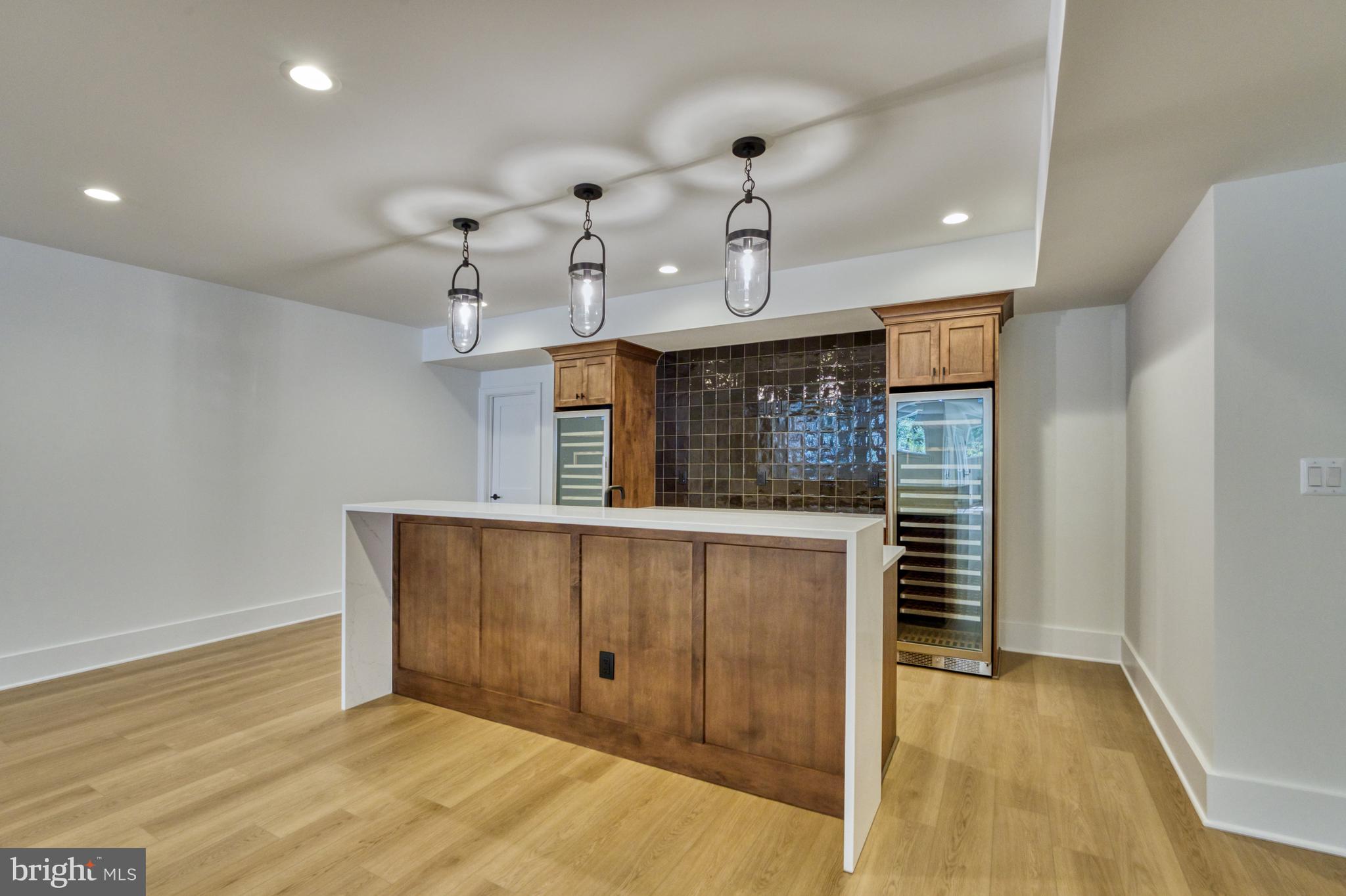 CHESTERBROOK WOODS - Residential