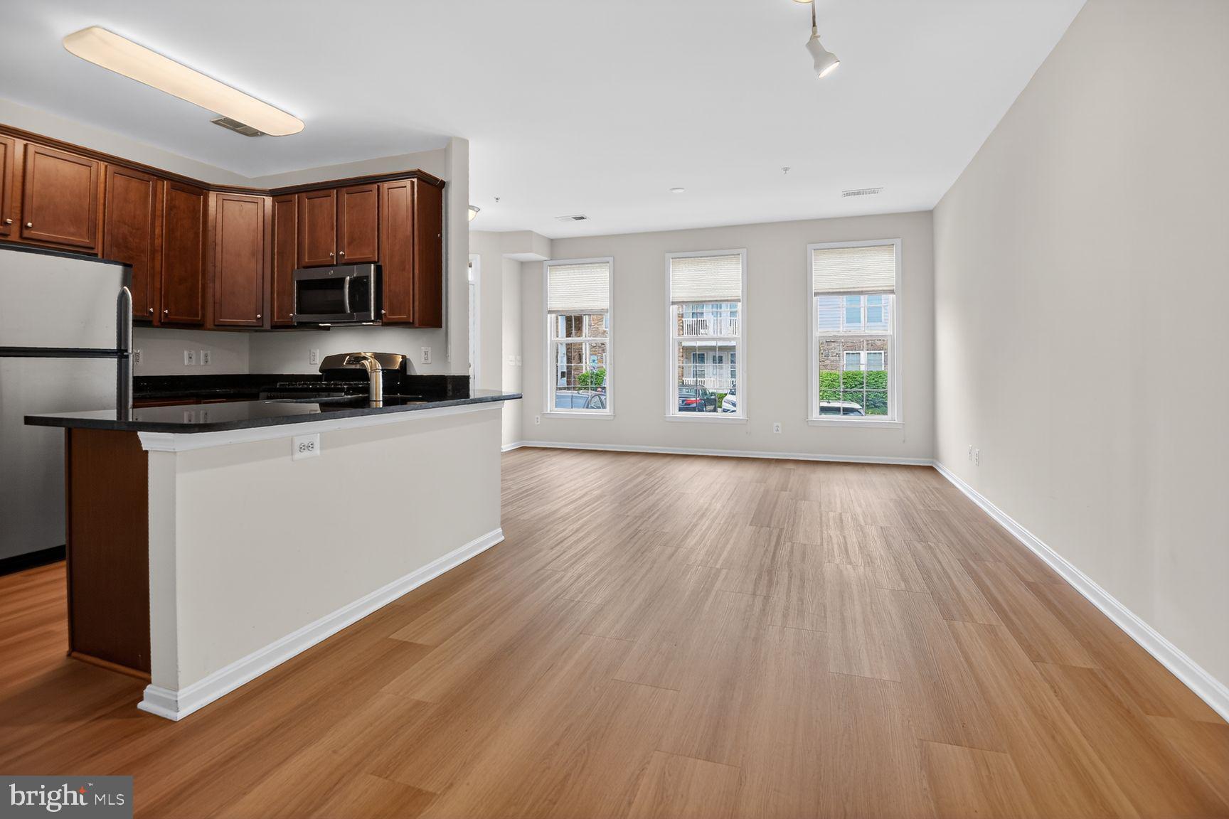 MERCER PARK CONDOMINIUM - Residential