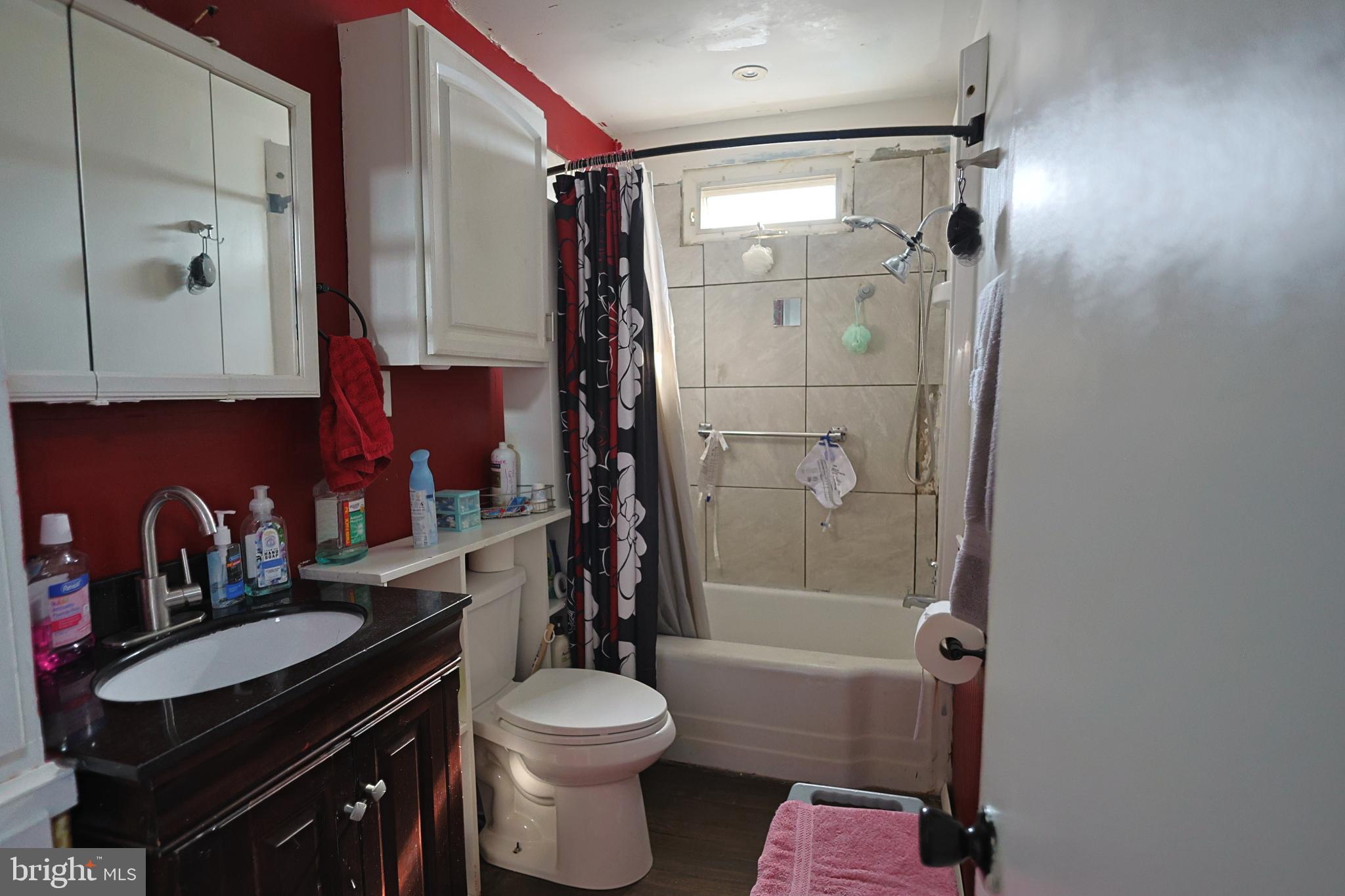 NONE AV AILBLE - Residential