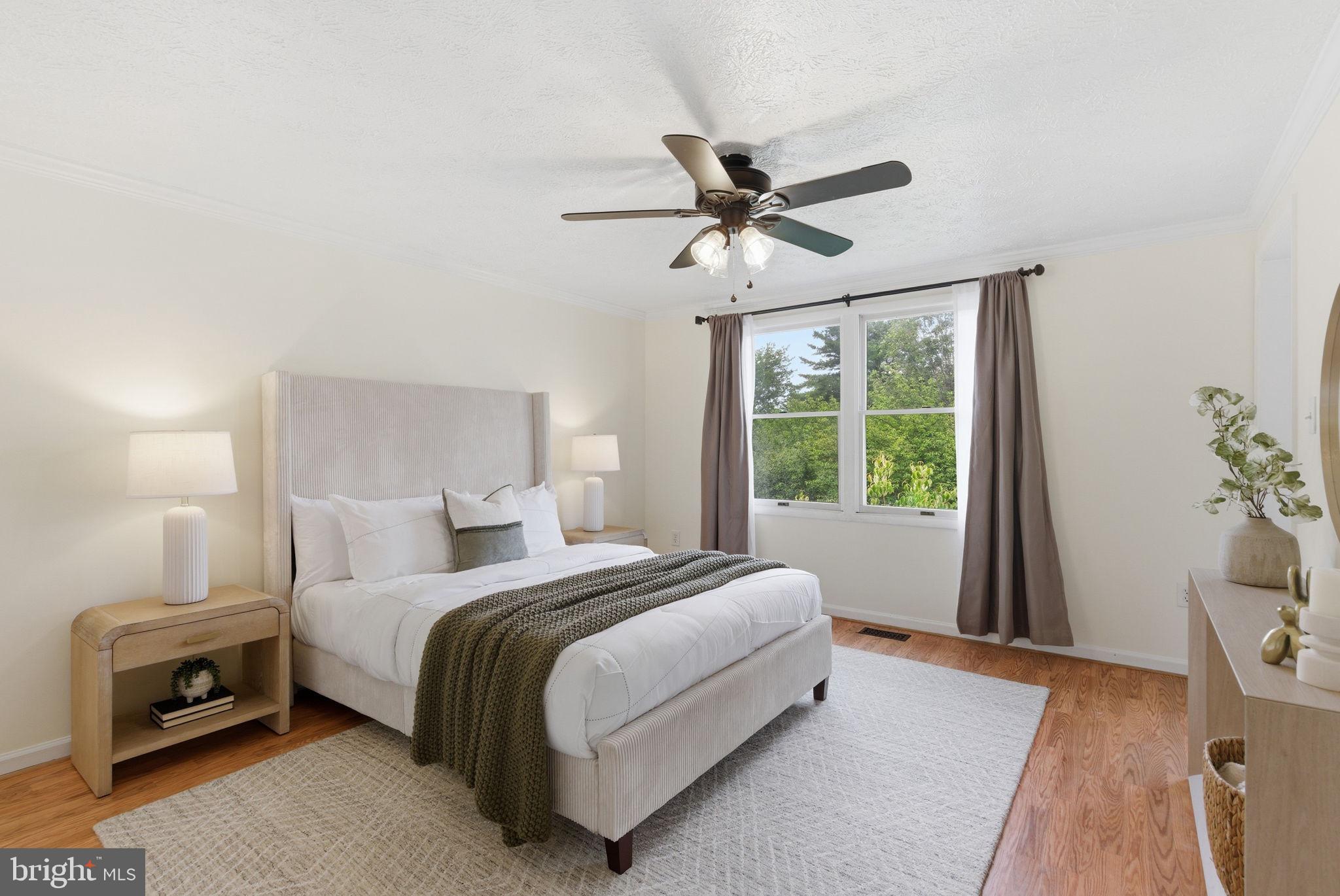 GUNNERS LAKE VILLAGE - Residential