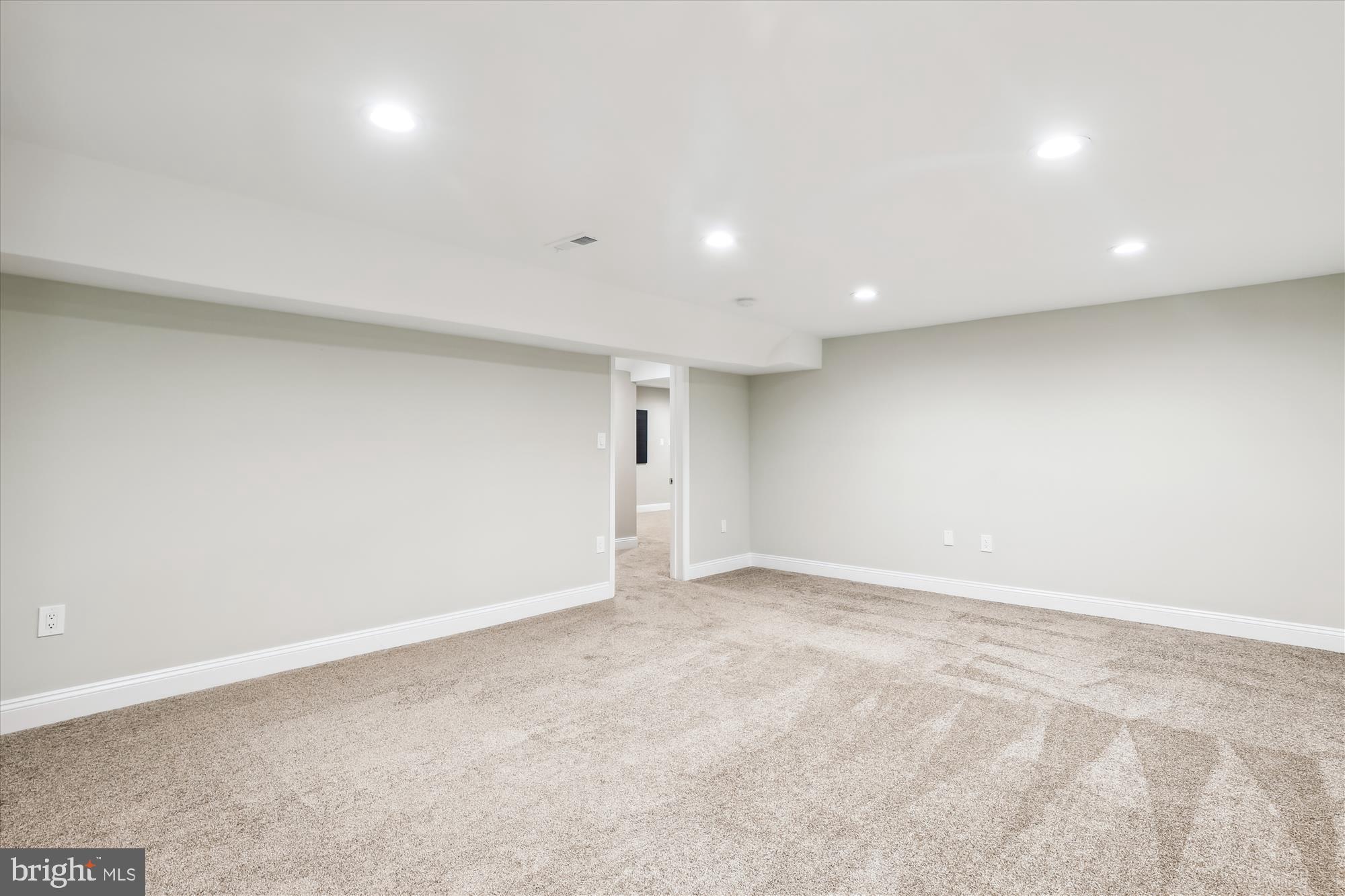 PINEY RUN MEADOW - Residential