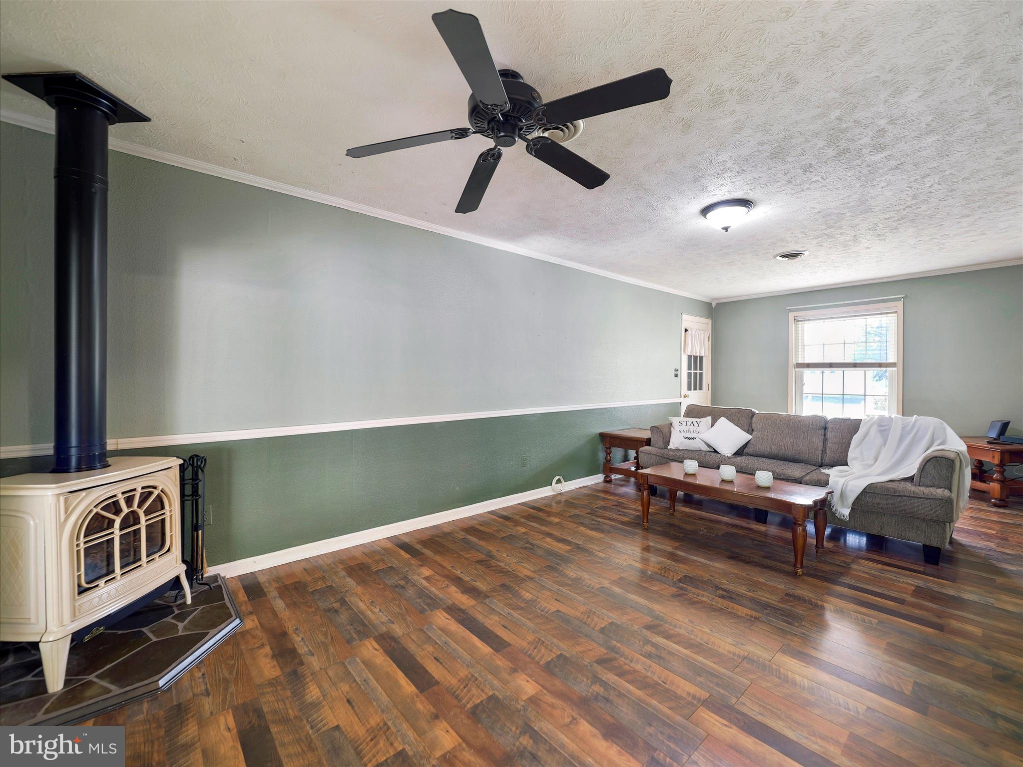 PIKEVIEW ACRES WEST - Residential