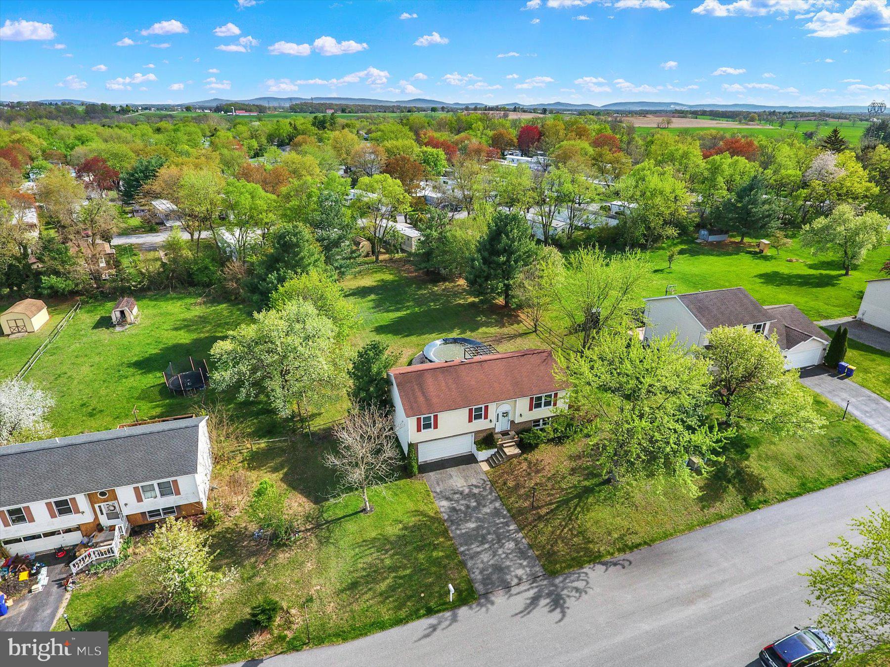 THE MEADOWS - Residential