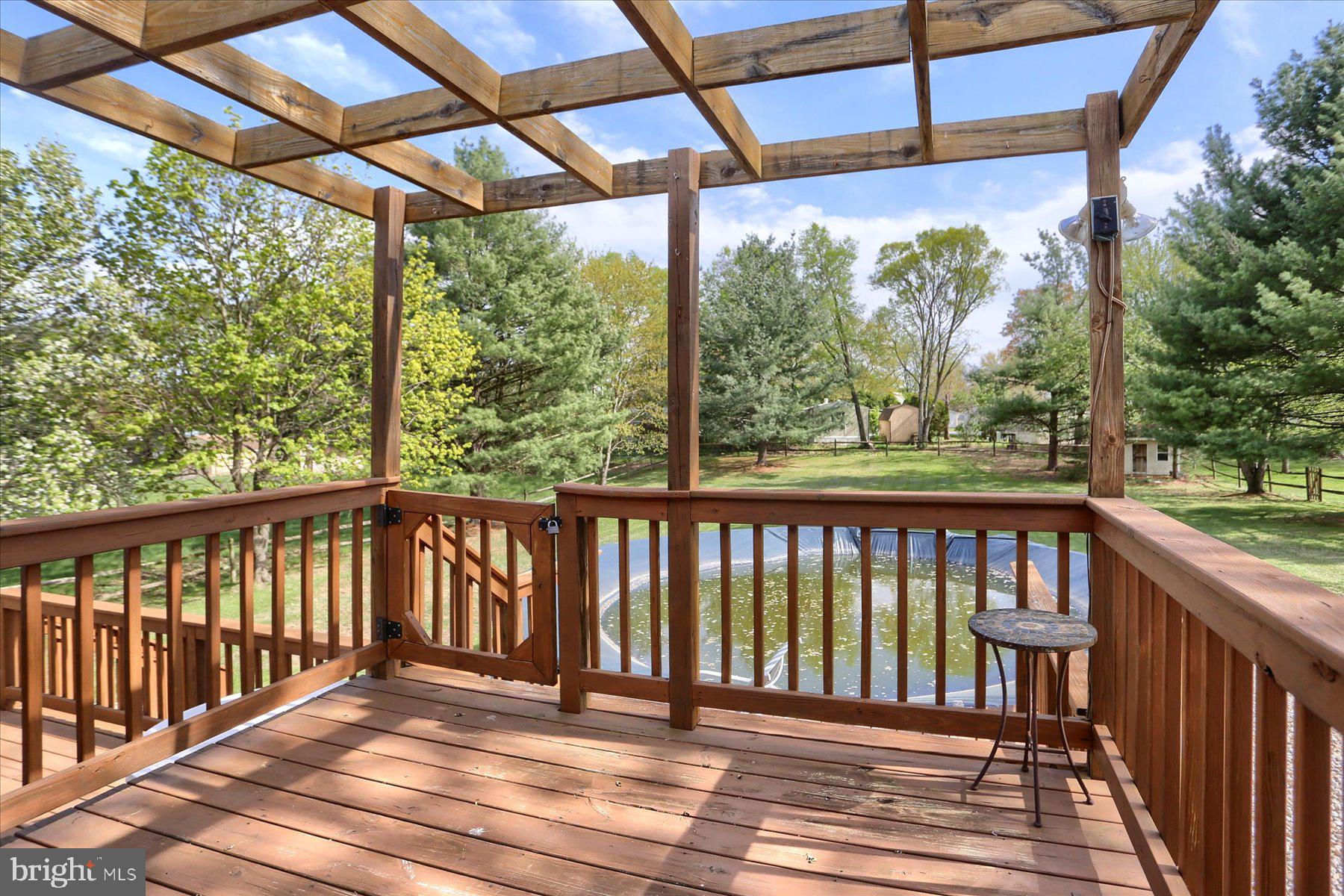 THE MEADOWS - Residential