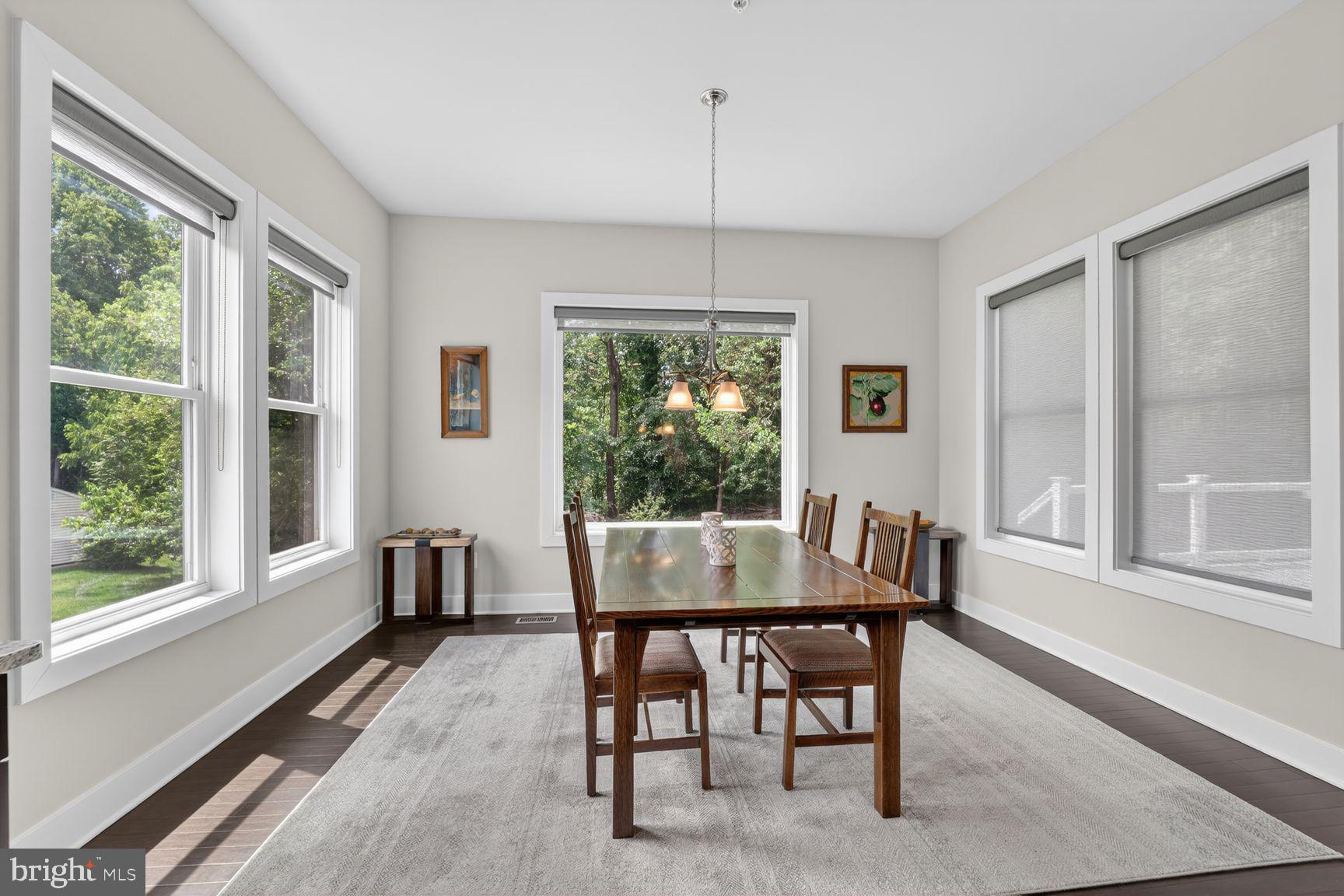 THE RIDINGS AT NORTH BRANCH - Residential