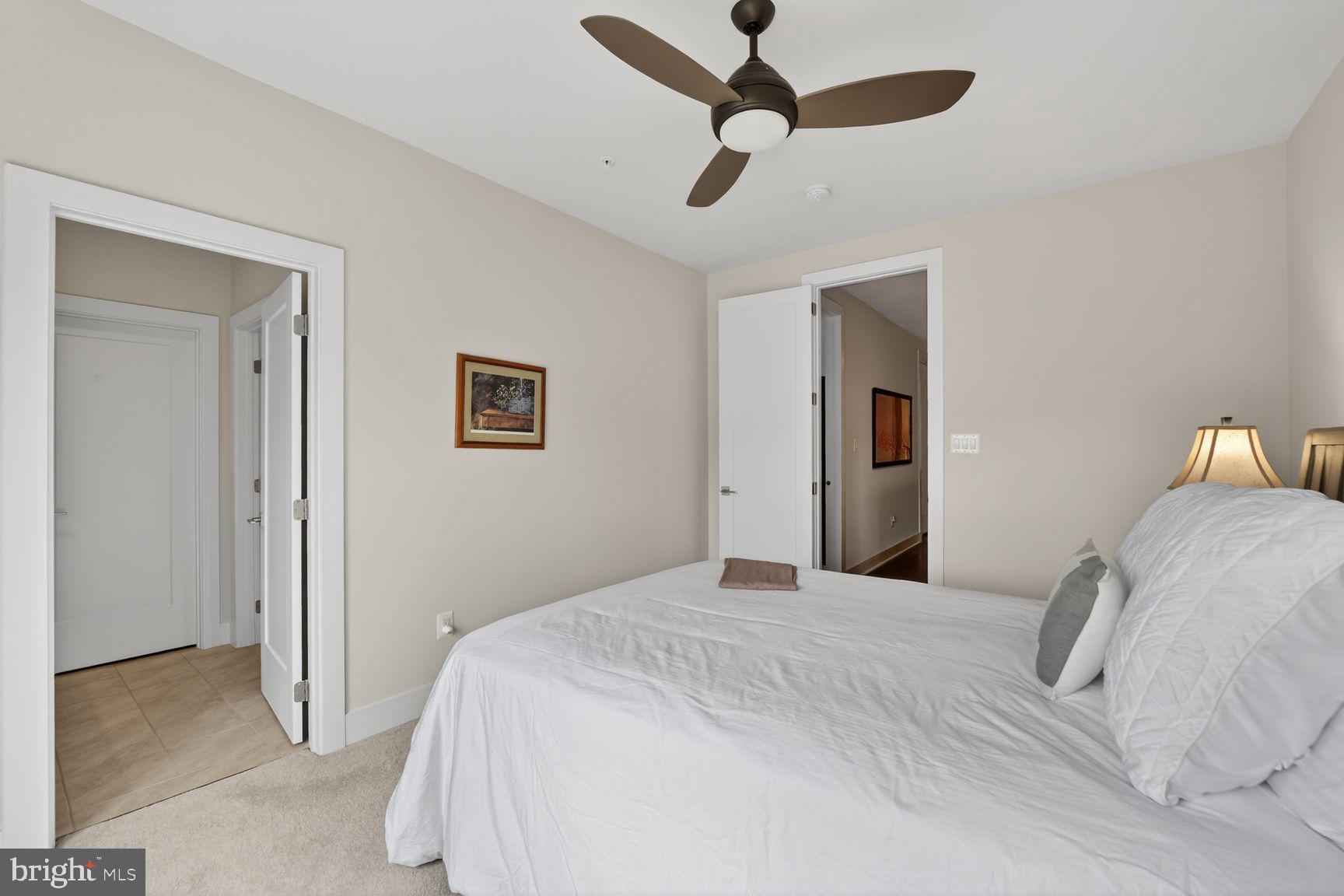 THE RIDINGS AT NORTH BRANCH - Residential