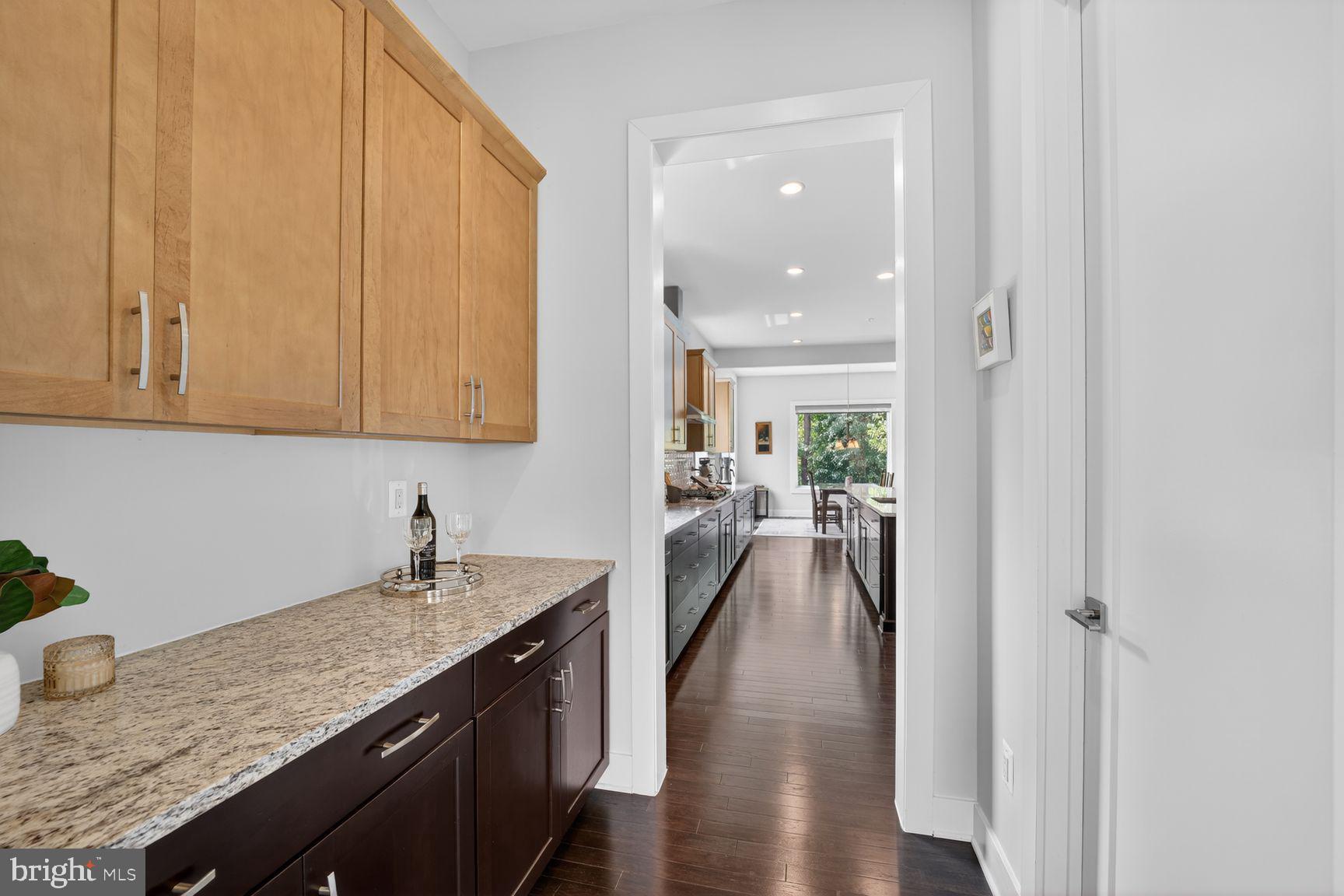 THE RIDINGS AT NORTH BRANCH - Residential