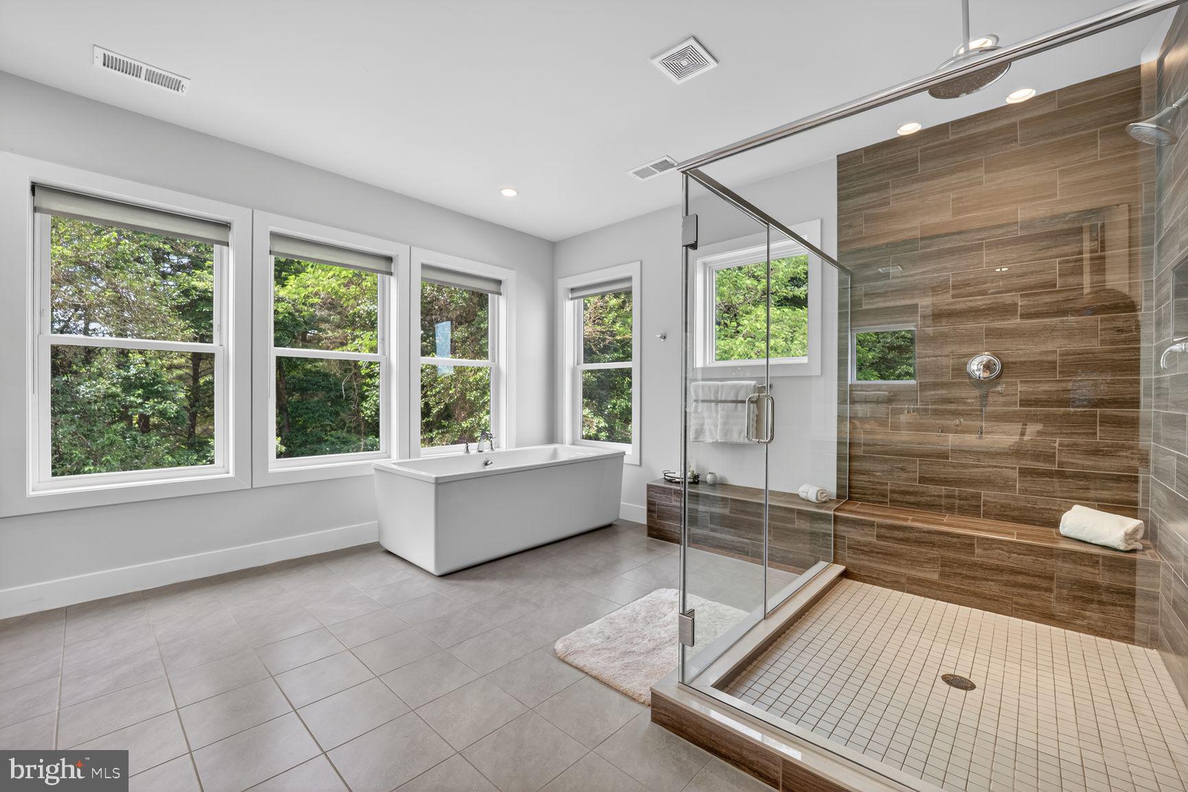 THE RIDINGS AT NORTH BRANCH - Residential