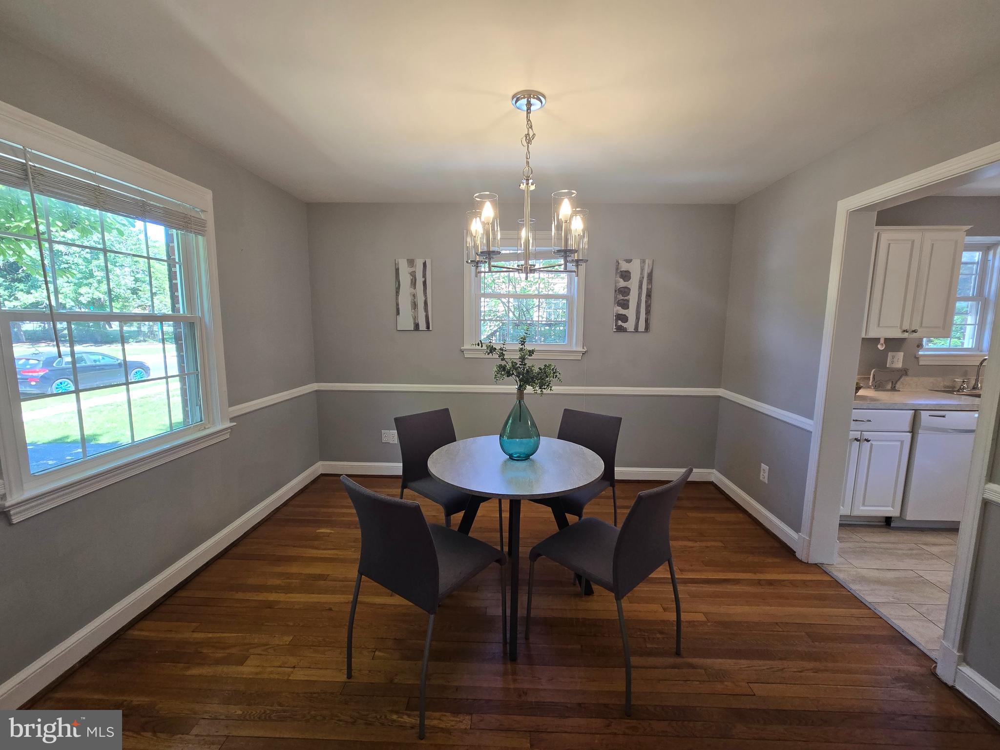 ARLINGTON HEIGHTS - Residential