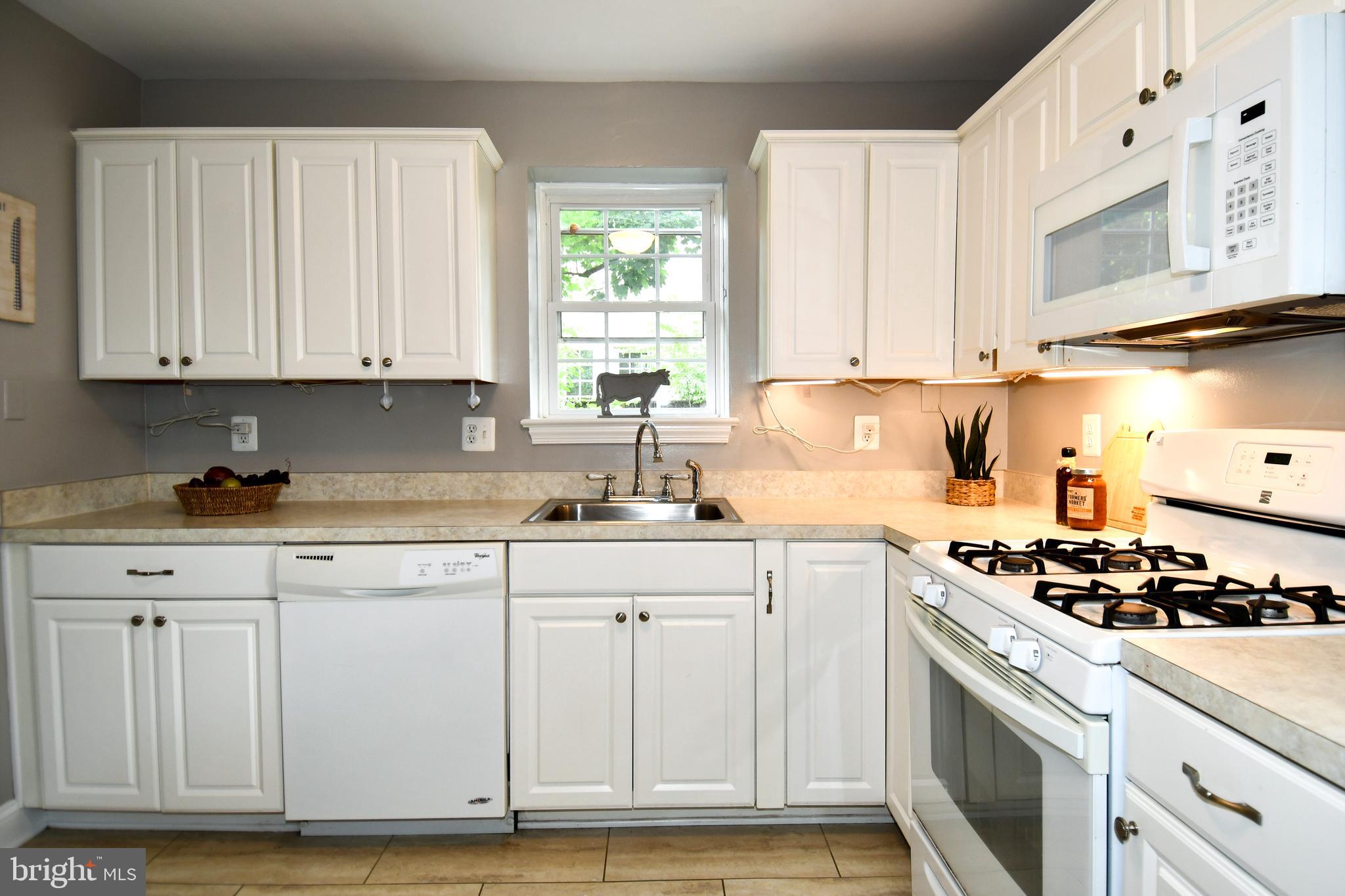 ARLINGTON HEIGHTS - Residential