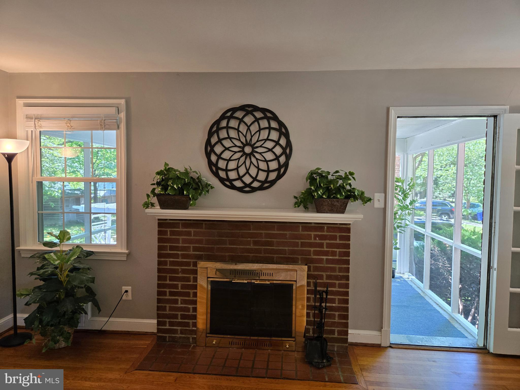 ARLINGTON HEIGHTS - Residential