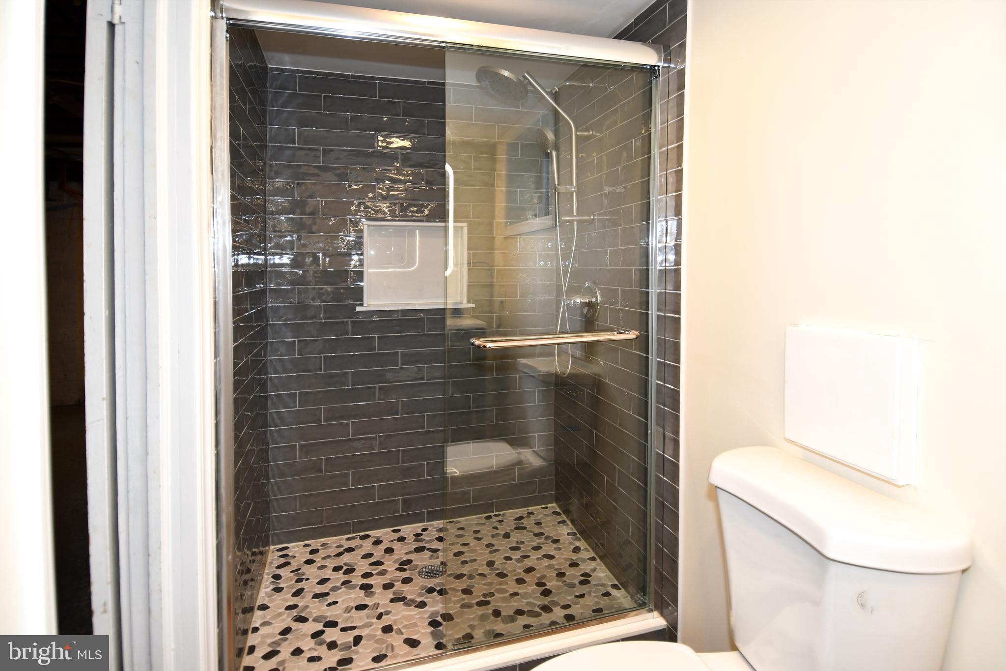 ARLINGTON HEIGHTS - Residential