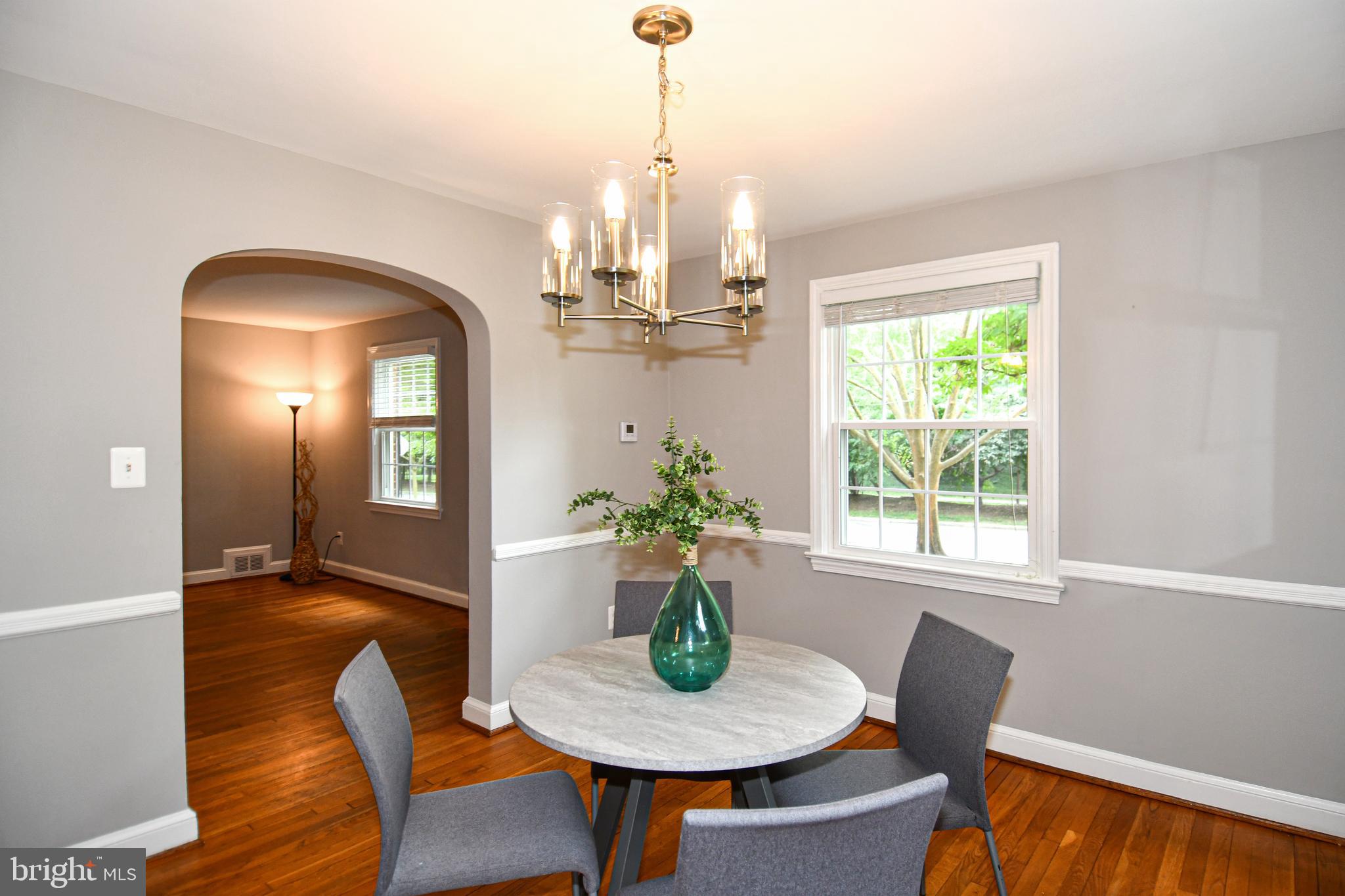 ARLINGTON HEIGHTS - Residential