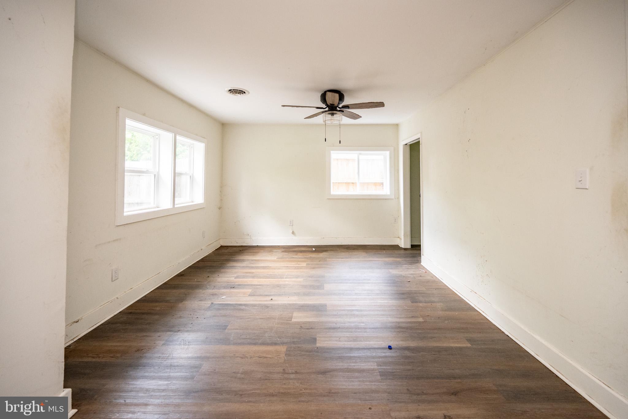 OAKLAND - Residential