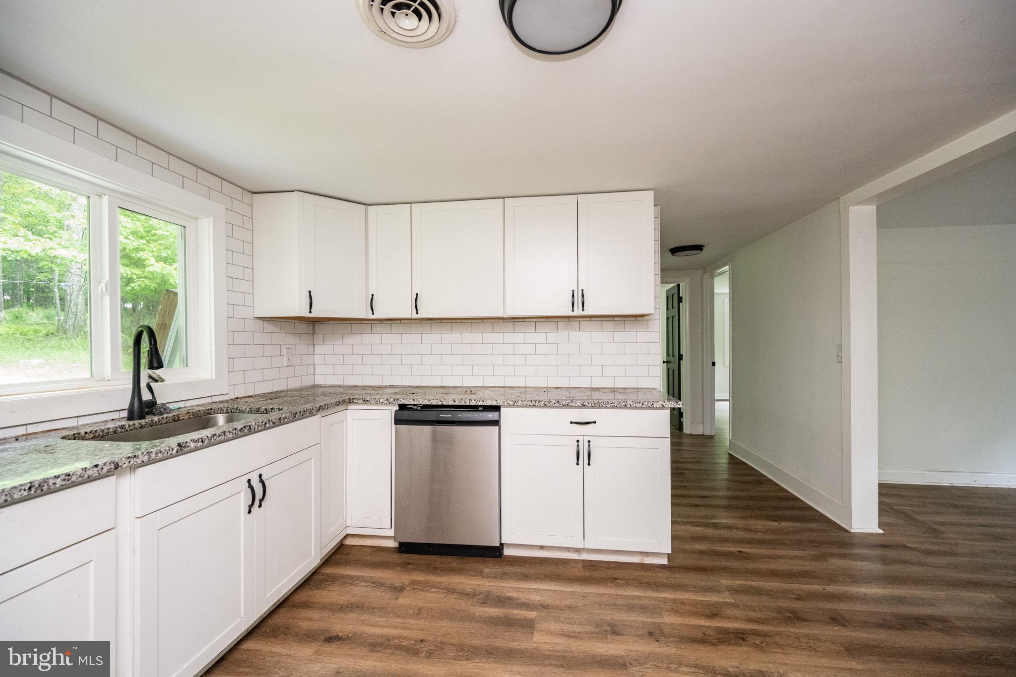 OAKLAND - Residential