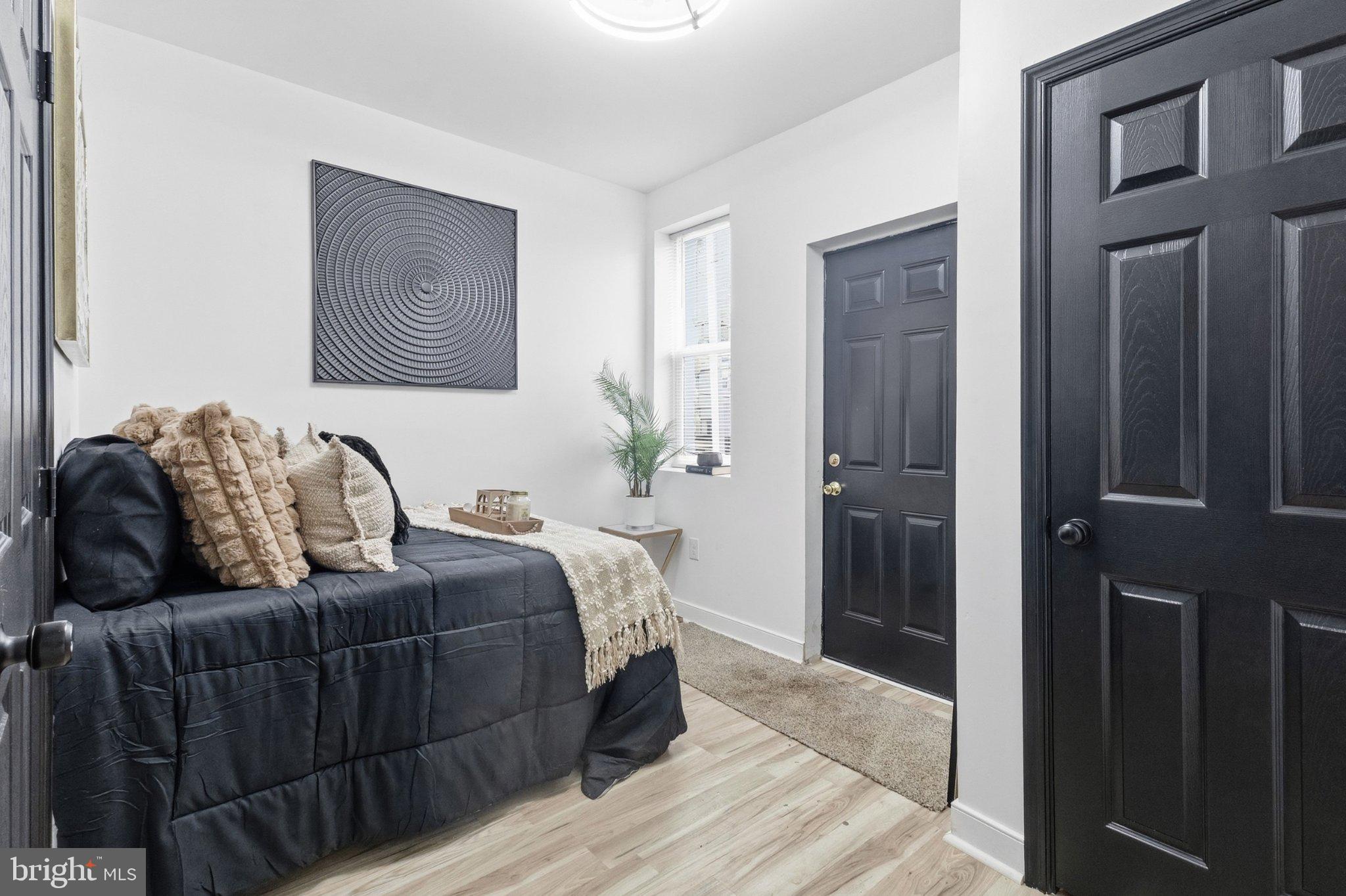PIGTOWN HISTORIC DISTRICT - Residential Lease