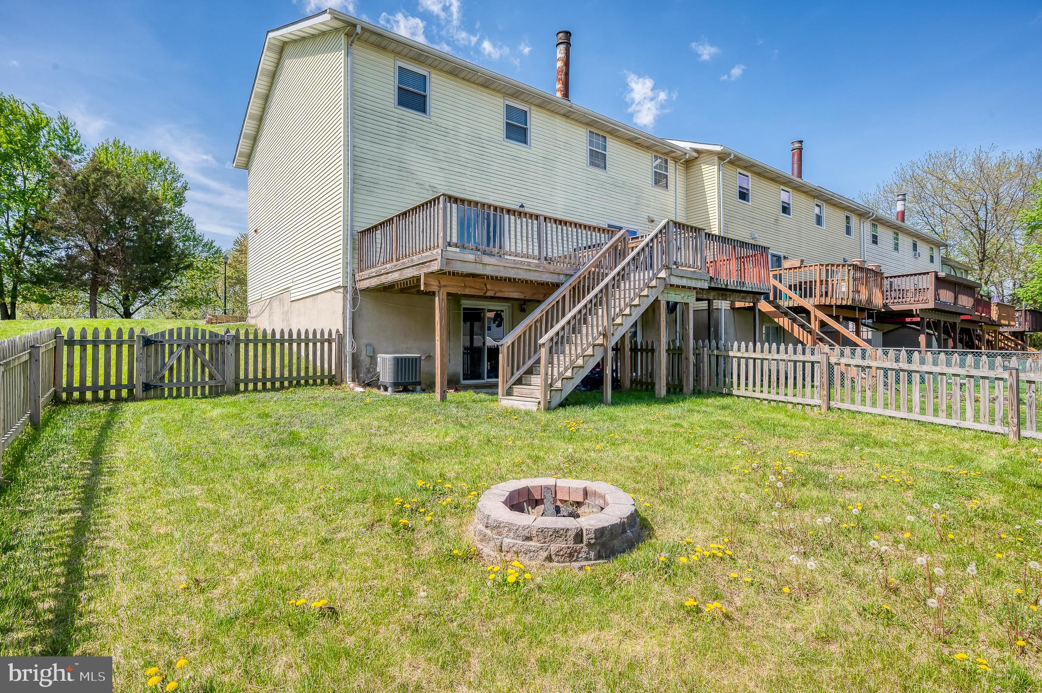 HAZELWOOD VILLAGE - Residential