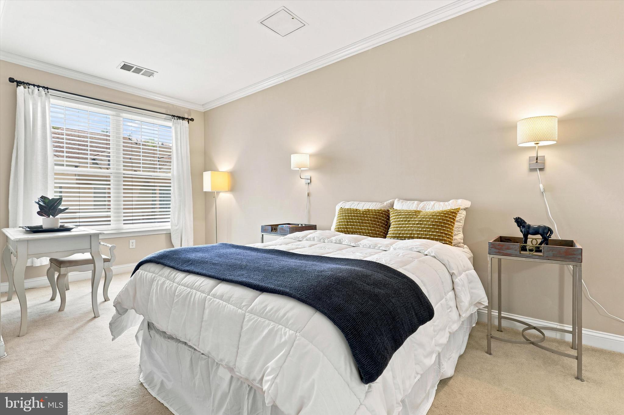 THE GRANDE AT RIVERVIEW - Residential