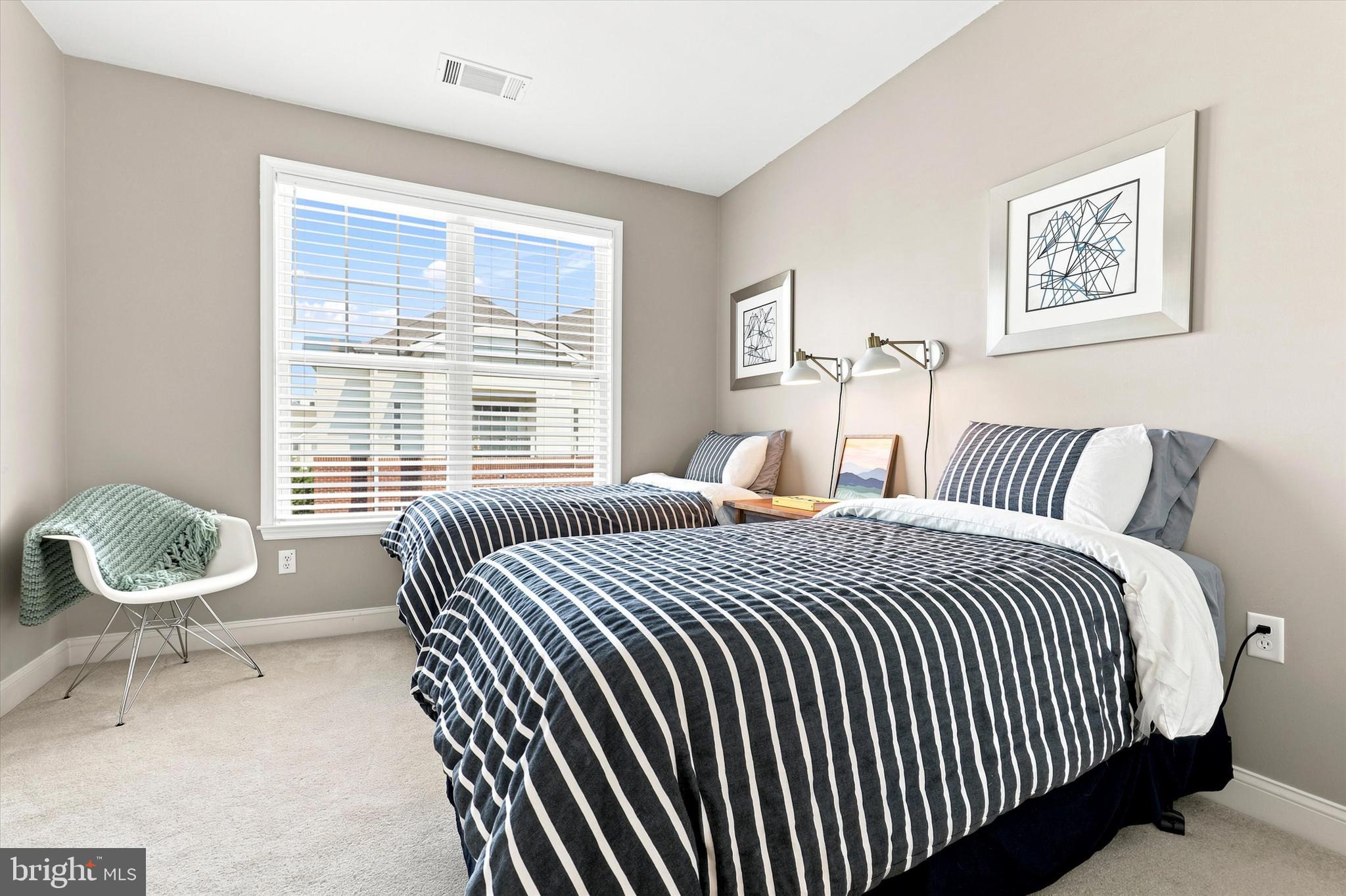 THE GRANDE AT RIVERVIEW - Residential