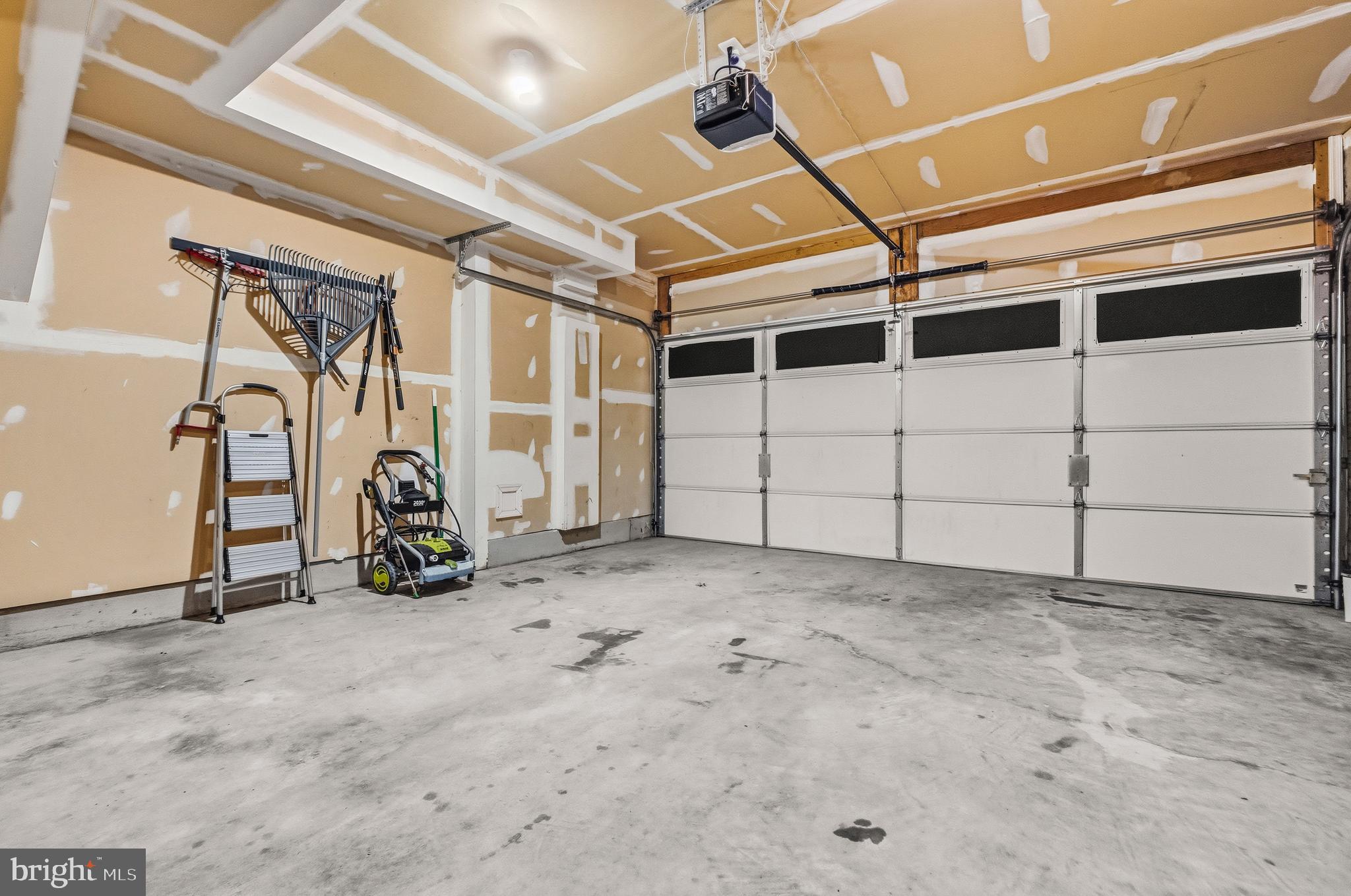 BEECHTREE - Residential