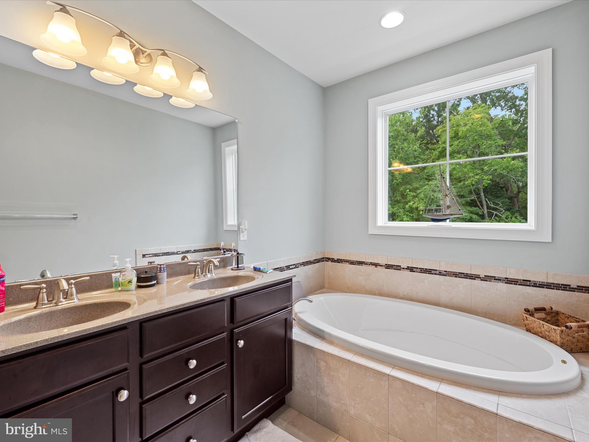 SAWGRASS AT WHITE OAK CREEK - Residential