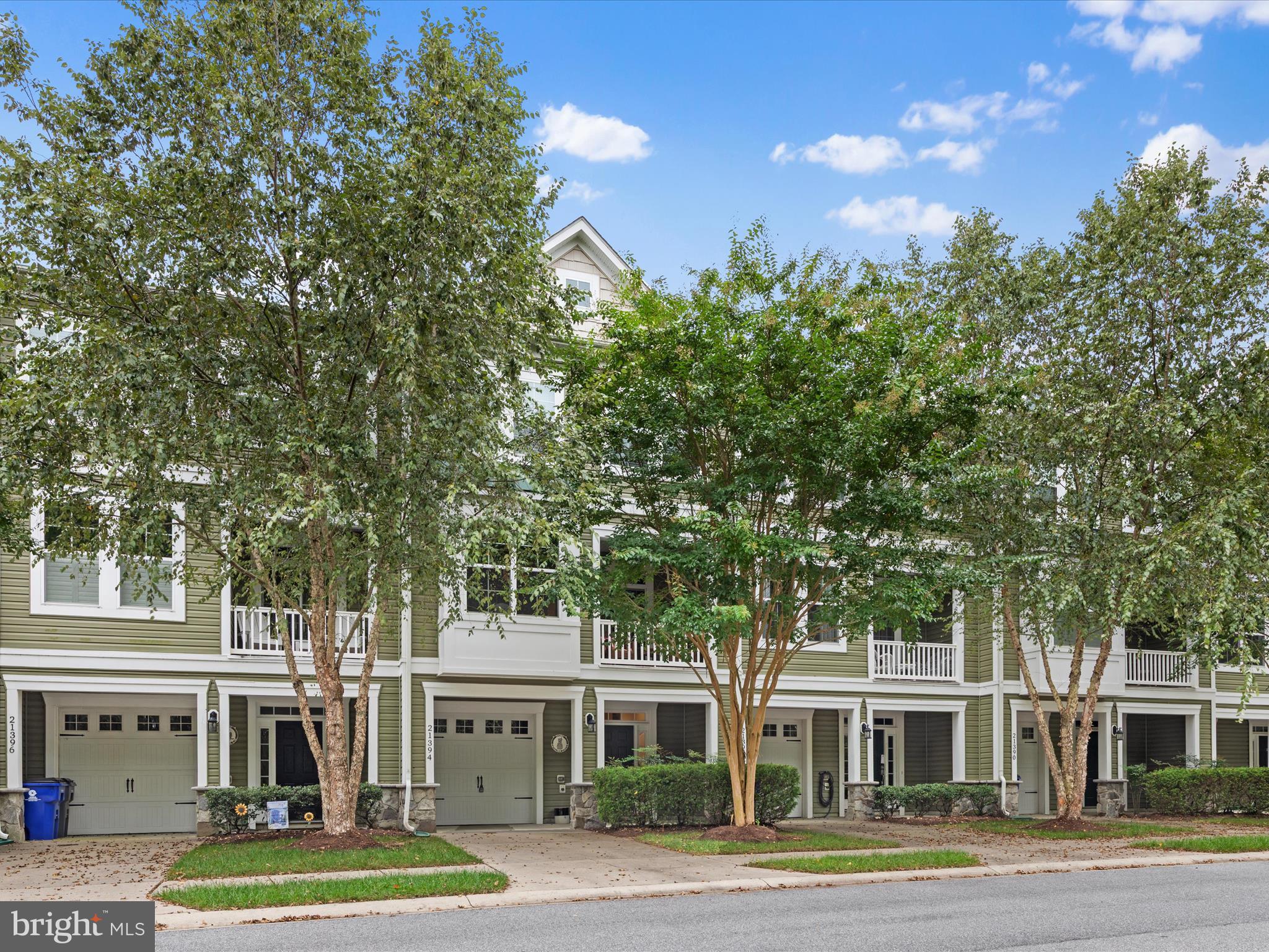 SAWGRASS AT WHITE OAK CREEK - Residential