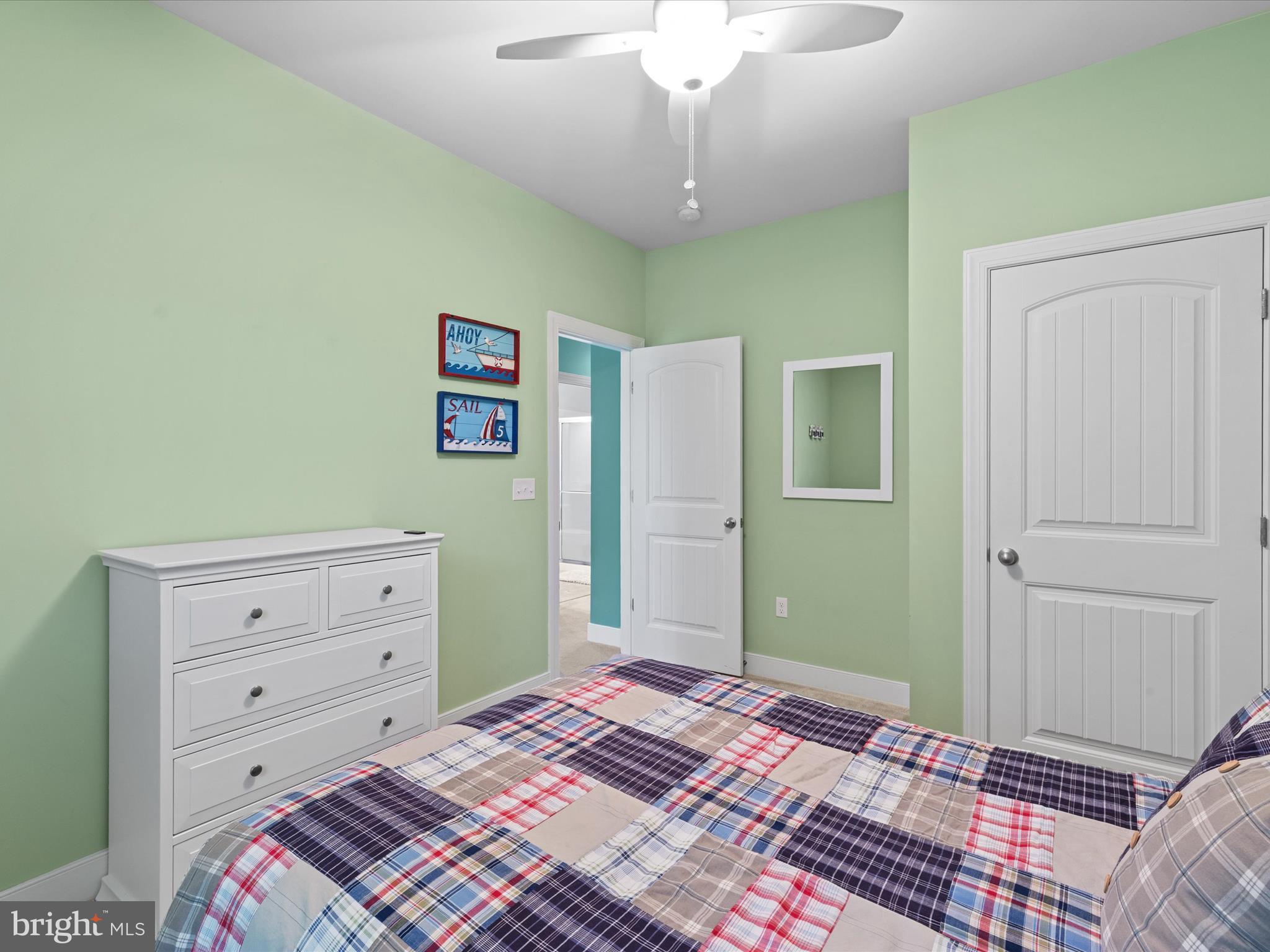 SAWGRASS AT WHITE OAK CREEK - Residential