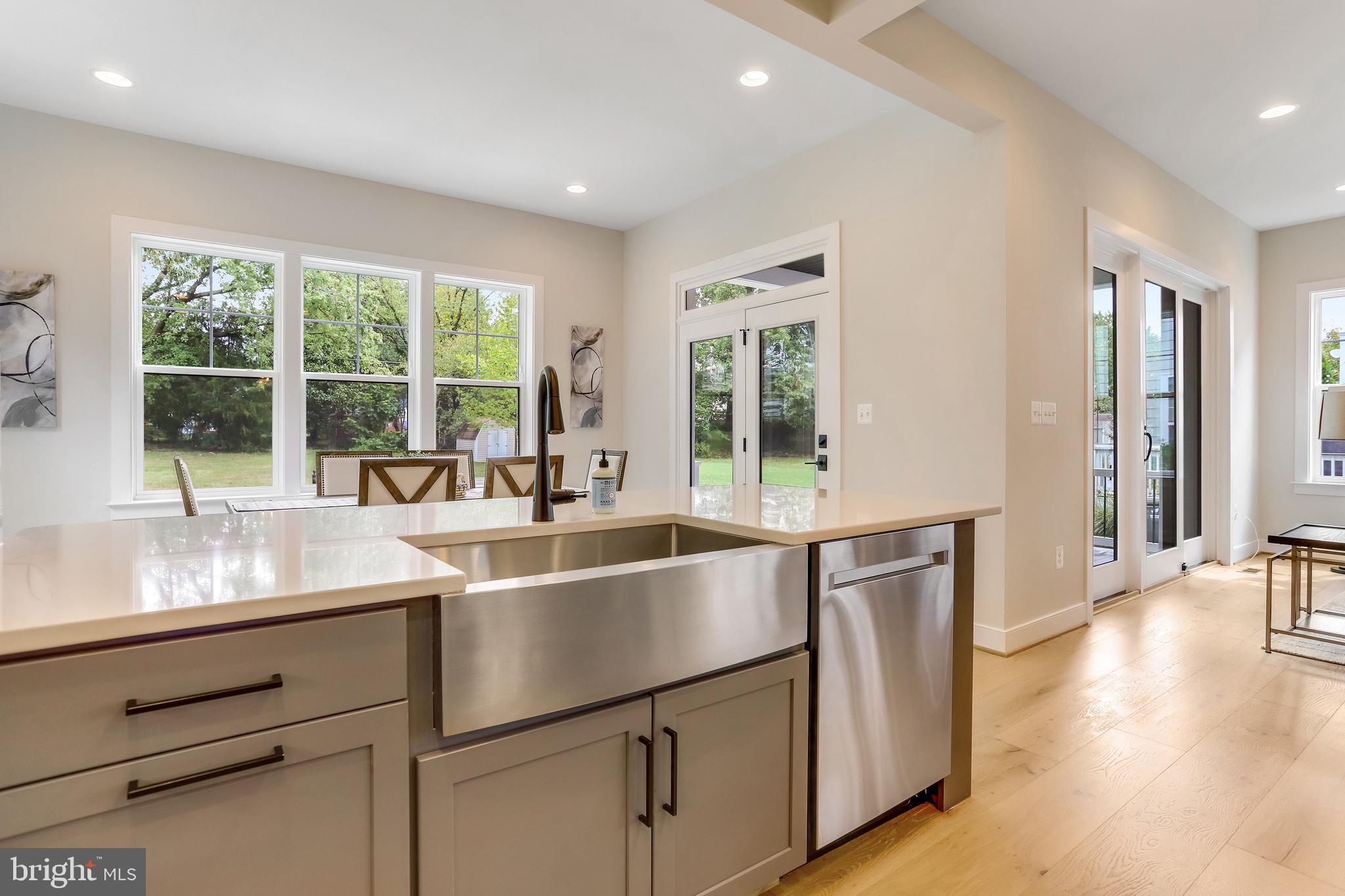 CARLIN SPRINGS - Residential