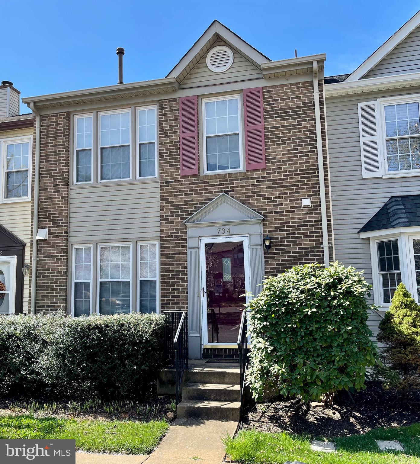 Brick front townhome features 3 upper level Bedrooms and a fully finished walk out basement. Walk into the main level and you'll find newer Vinyl Plank flooring and kitchen with room for a small table or leave the space open, there is a bar with room for stools. Living-Room has a Fireplace to cozy up on winter evenings and door leading to the deck.   Roof was recently replaced. Located within the Town of Warrenton within easy access to the historic district, shopping, schools and more- Welcome Home